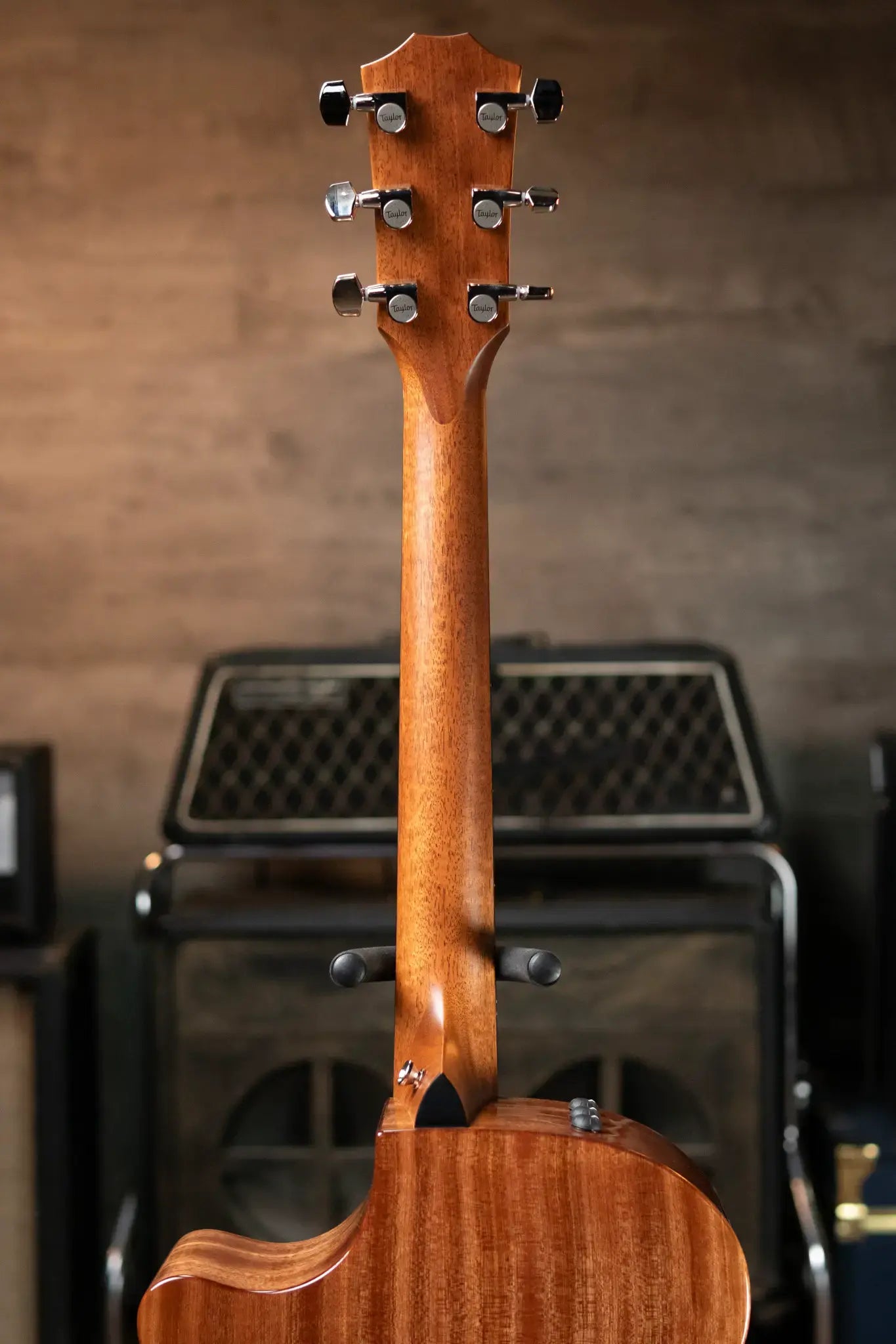 Taylor 314ce Studio Special Edition Grand Auditorium Acoustic/Electric with Hardshell Case