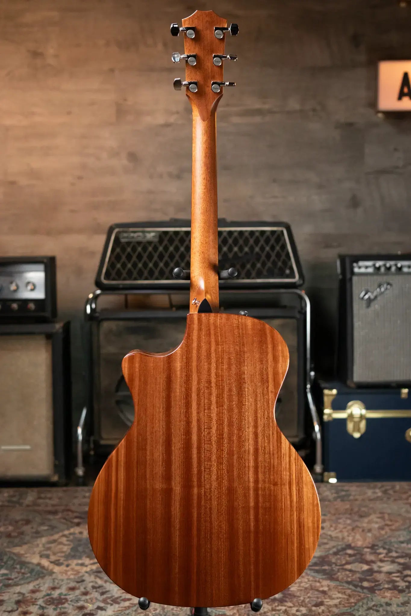 Taylor 314ce Studio Special Edition Grand Auditorium Acoustic/Electric with Hardshell Case