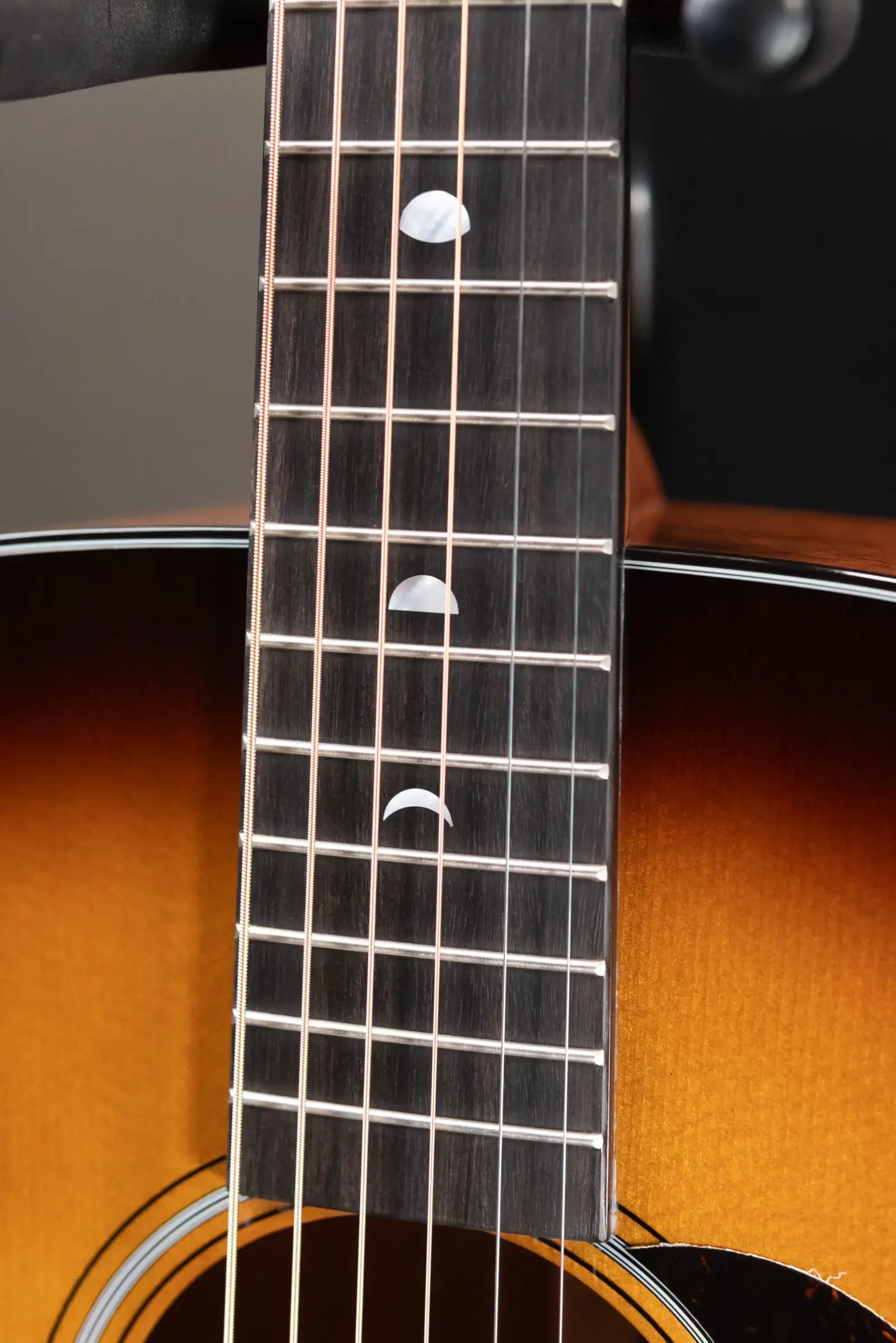 Martin D-18 Molly Tuttle Signature Dreadnought Acoustic Guitar - Vintage Sunburst with Hardshell Case