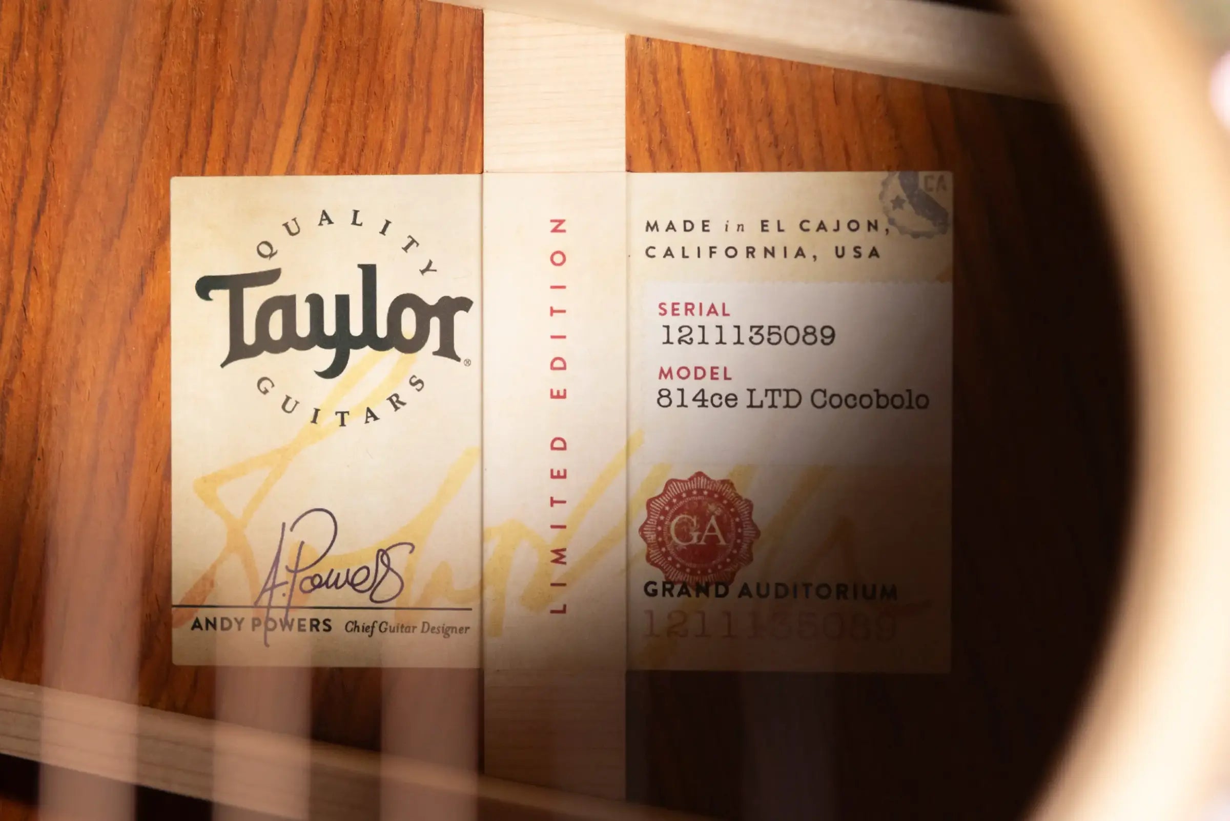 Taylor 814ce LTD Cocobolo Grand Auditorium Acoustic/Electric Guitar with Hardshell Case