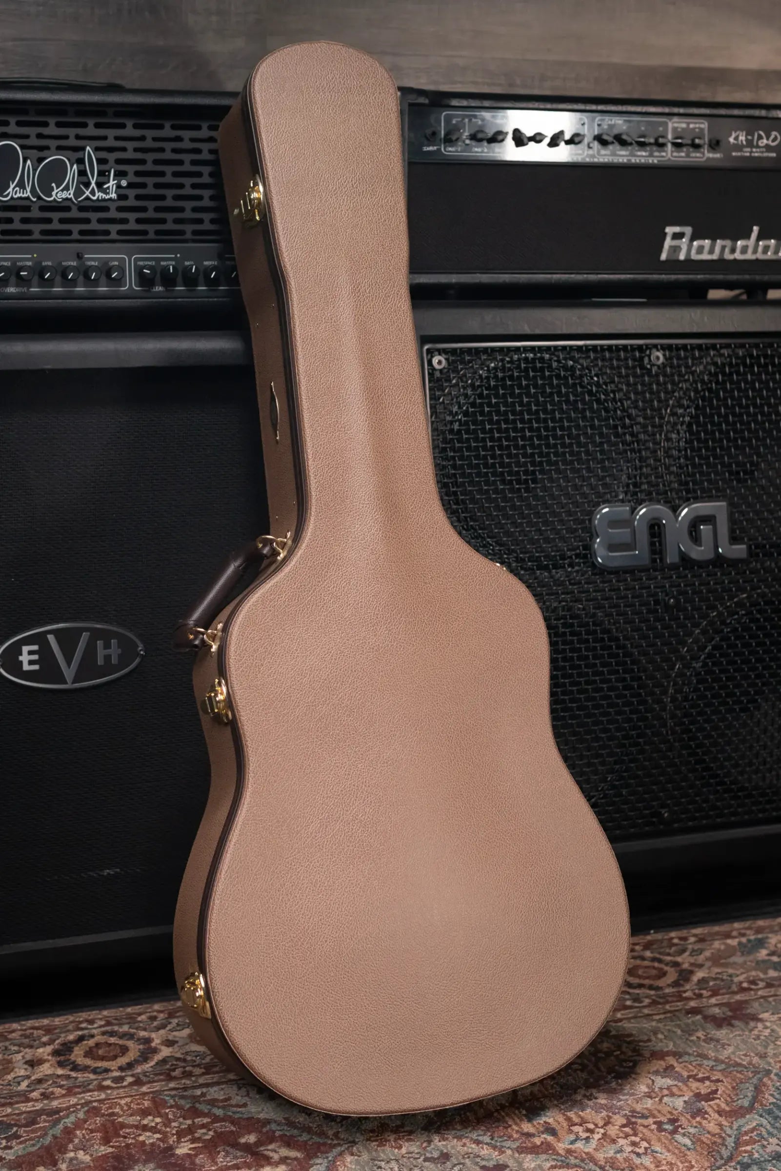 Taylor Gold Label 710e Dreadnought Acoustic/Electric Guitar with Hardshell Case