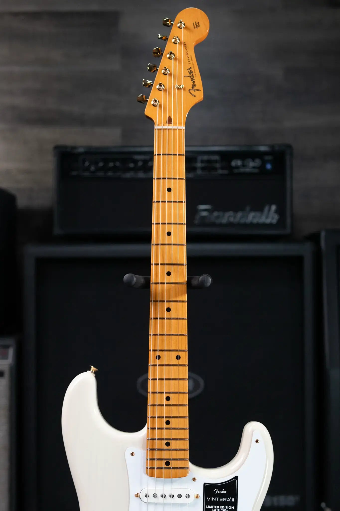 Fender Limited Edition Vintera III Late '50s Stratocaster Electric Guitar - White Blonde with Gig Bag
