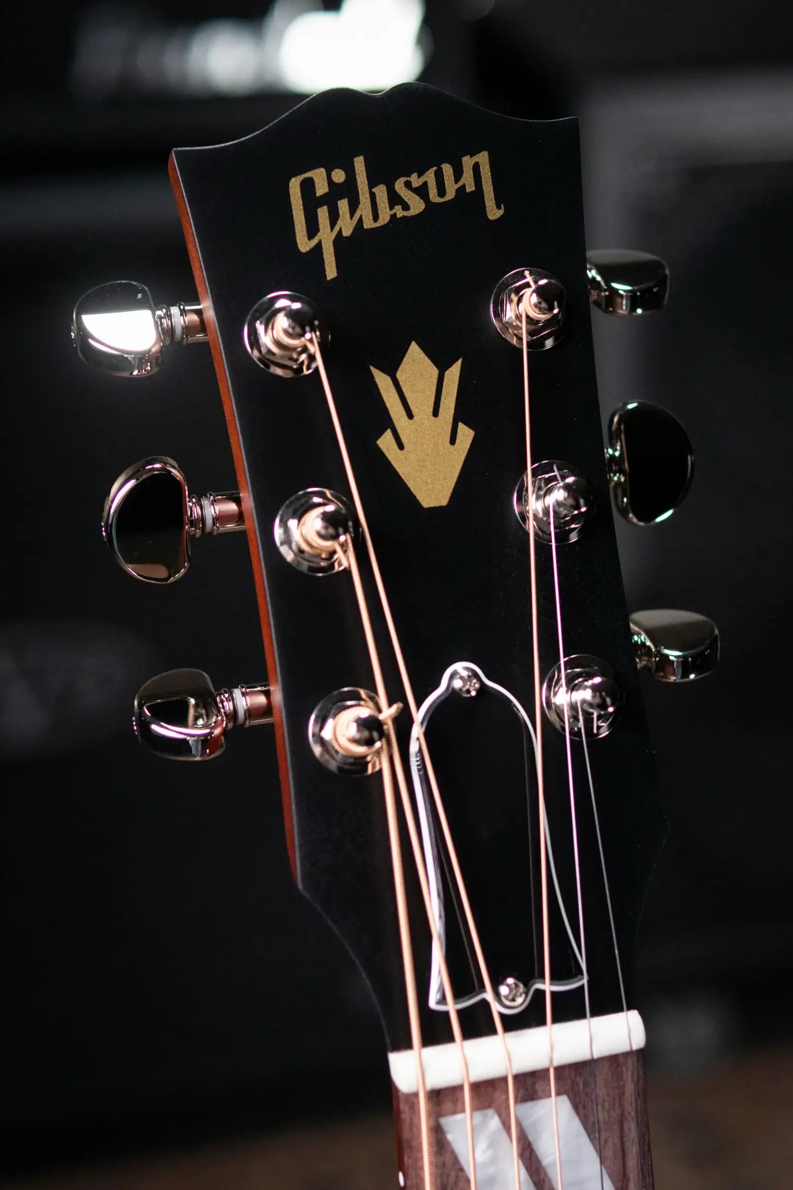 Gibson Hummingbird Special Dreadnought Acoustic/Electric Guitar - Honey Burst Satin with Gig Bag