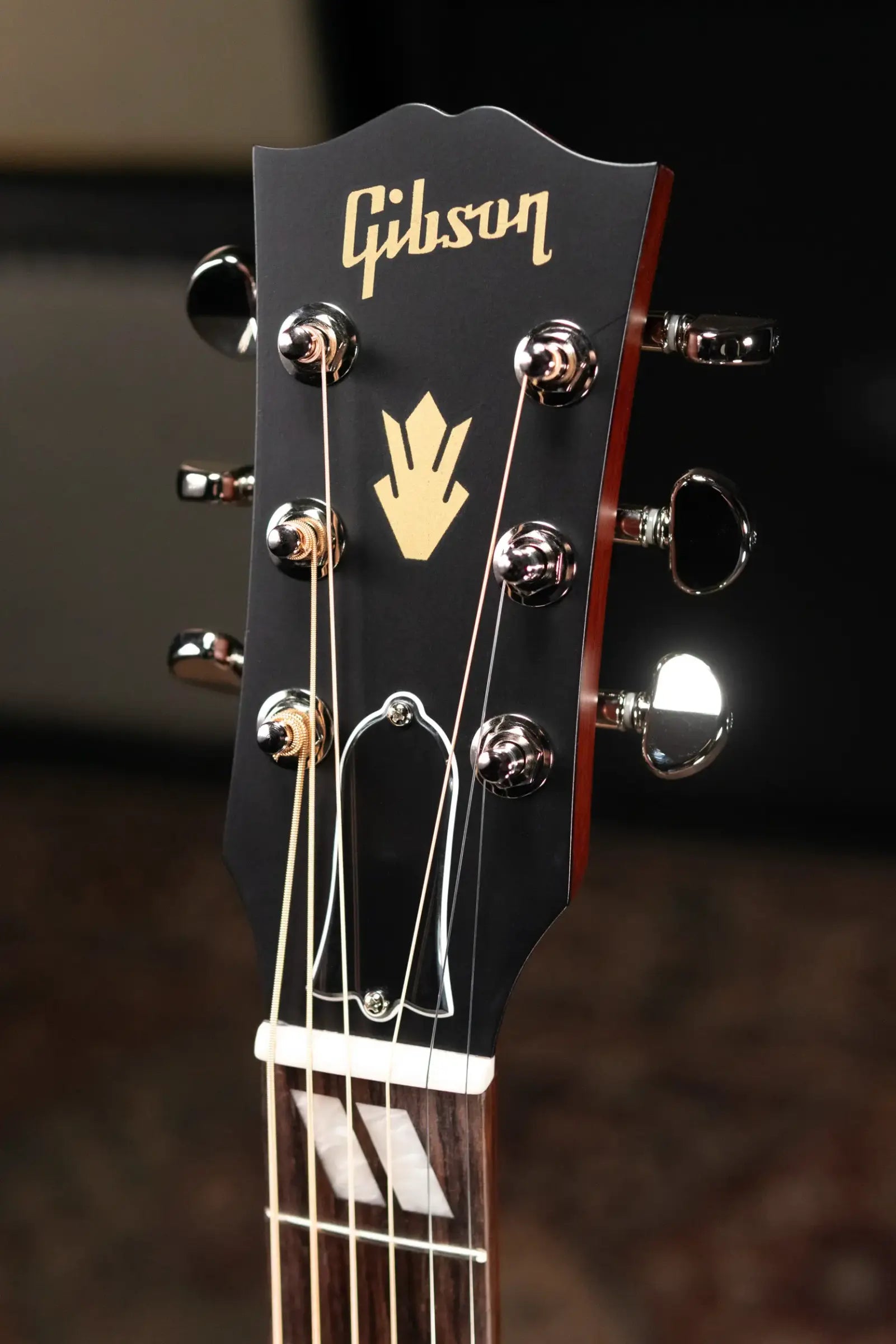 Gibson Hummingbird Special Dreadnought Acoustic/Electric Guitar - Natural Satin with Gig Bag