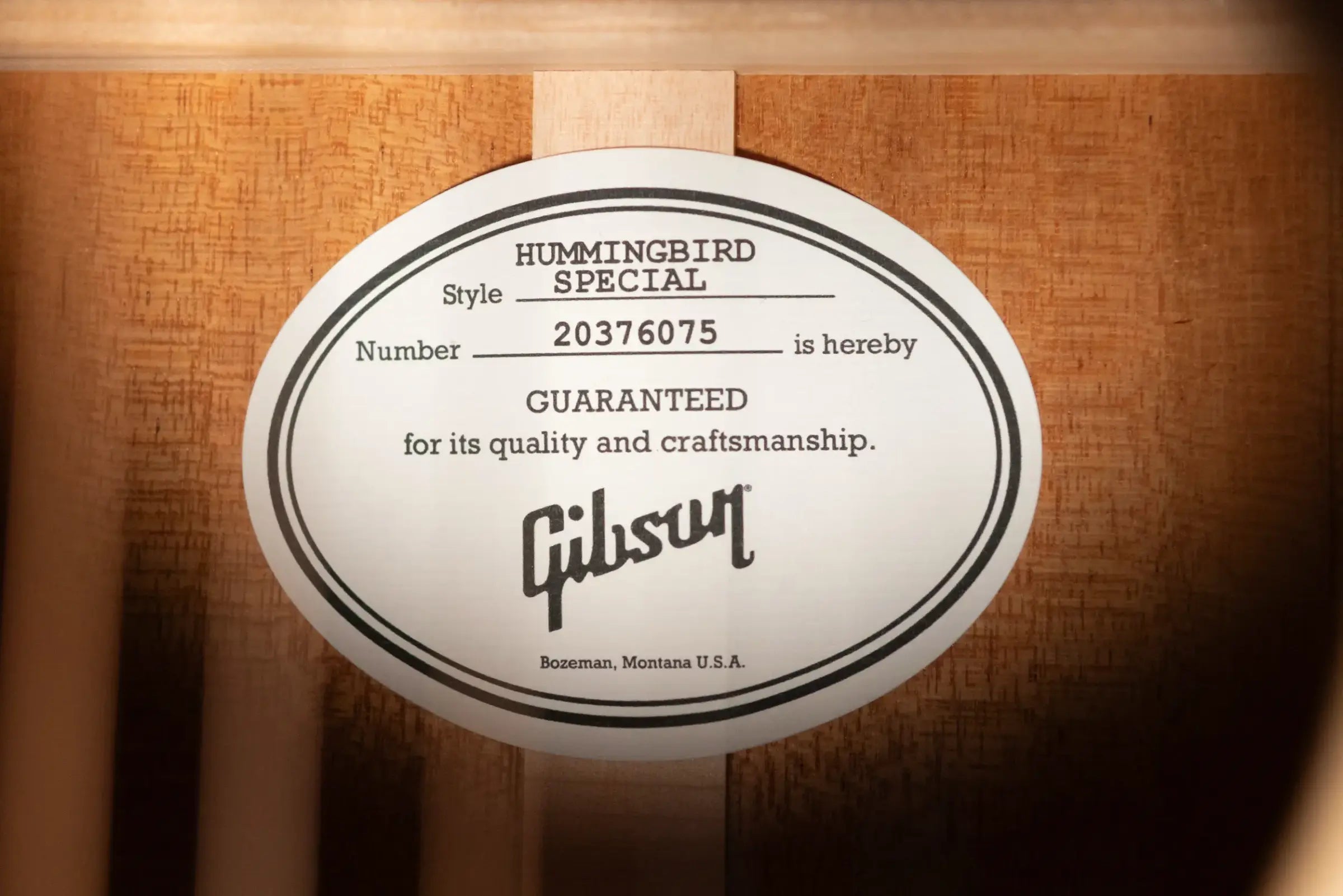 Gibson Hummingbird Special Dreadnought Acoustic/Electric Guitar - Natural Satin with Gig Bag