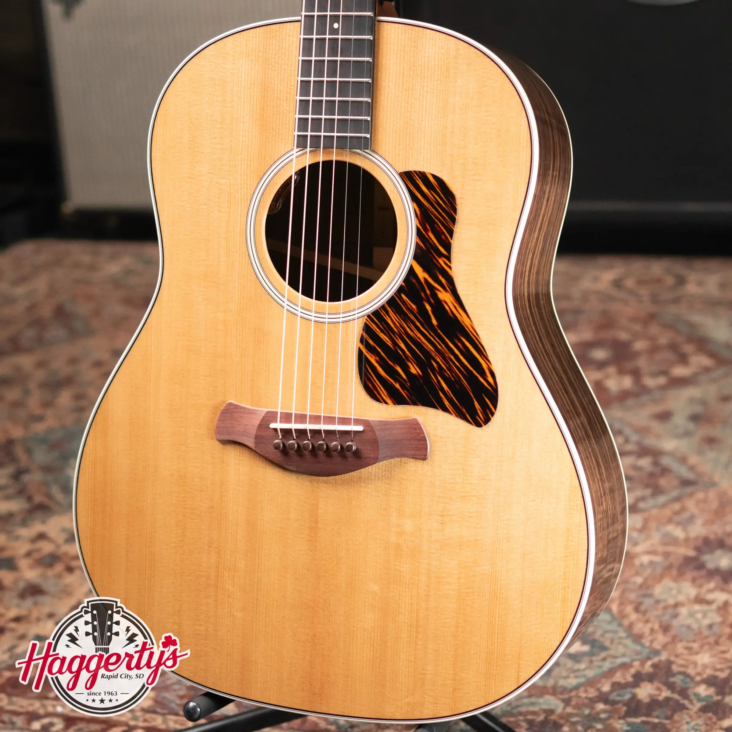 Taylor Gold Label 717e Grand Pacific Acoustic/Electric Guitar with Hardshell Case