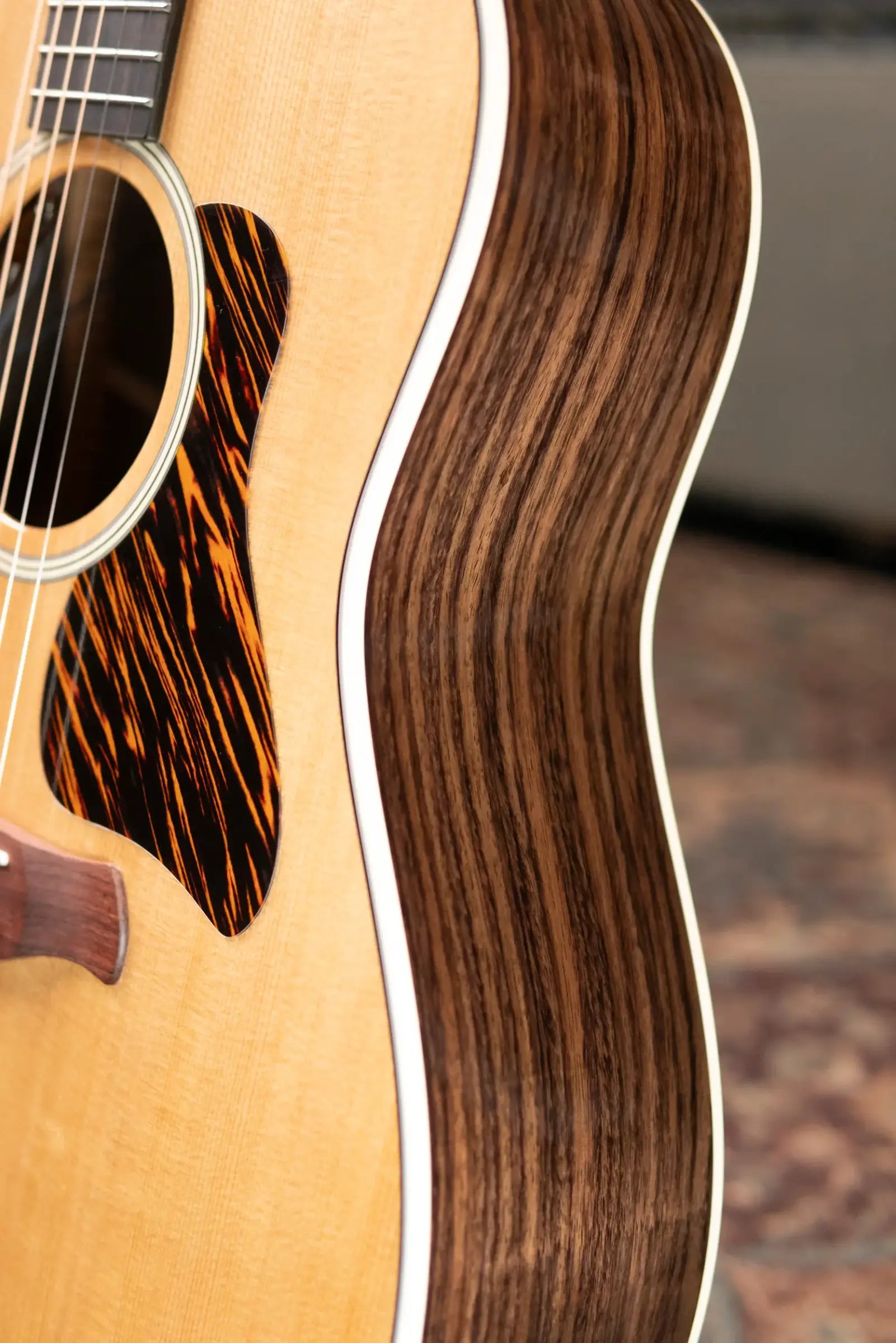 Taylor Gold Label 717e Grand Pacific Acoustic/Electric Guitar with Hardshell Case