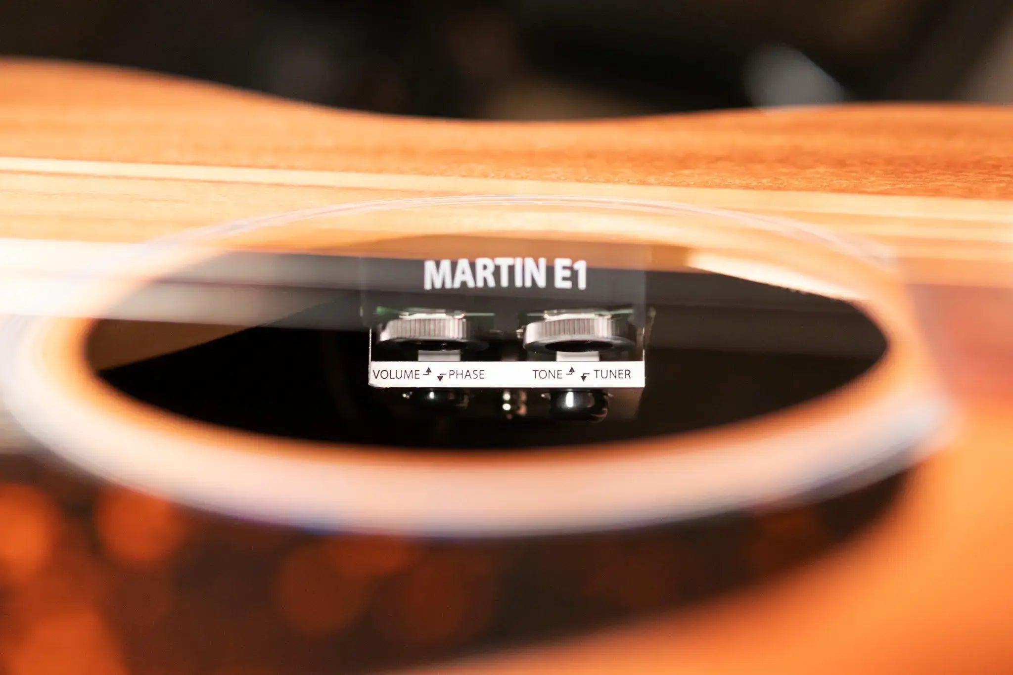 Martin OMC-X2E Ziricote Special Acoustic/Electric Guitar with Gig Bag