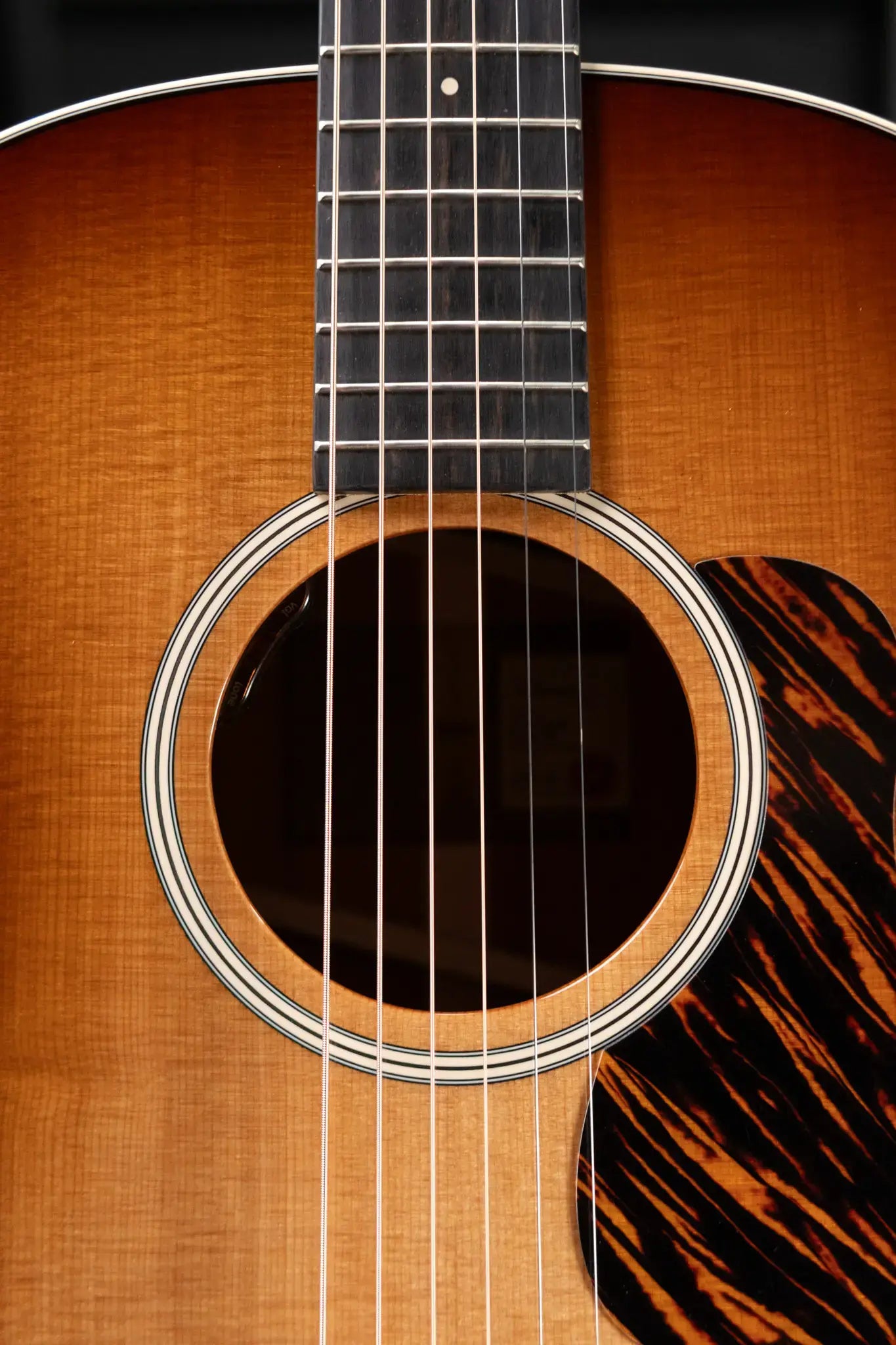 Taylor Gold Label 514e Super Auditorium Acoustic/Electric Guitar - Sunburst with Firestripe Pickguard and Hardshell Case