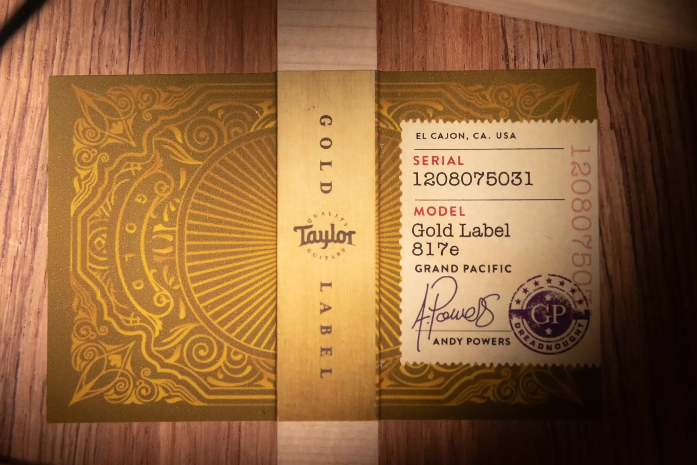 Taylor Gold Label 817e Grand Pacific Acoustic/Electric Guitar - Natural Top with Hardshell Case