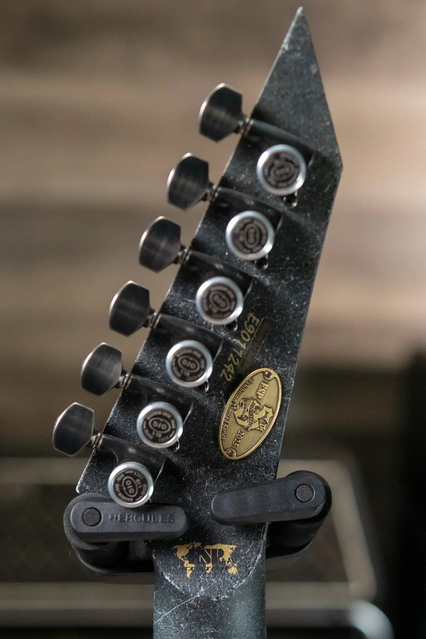 ESP 2025 NAMM Exhibition Custom Shop Arrow Electric Guitar - Basalt Stone Effect with Hardshell Case