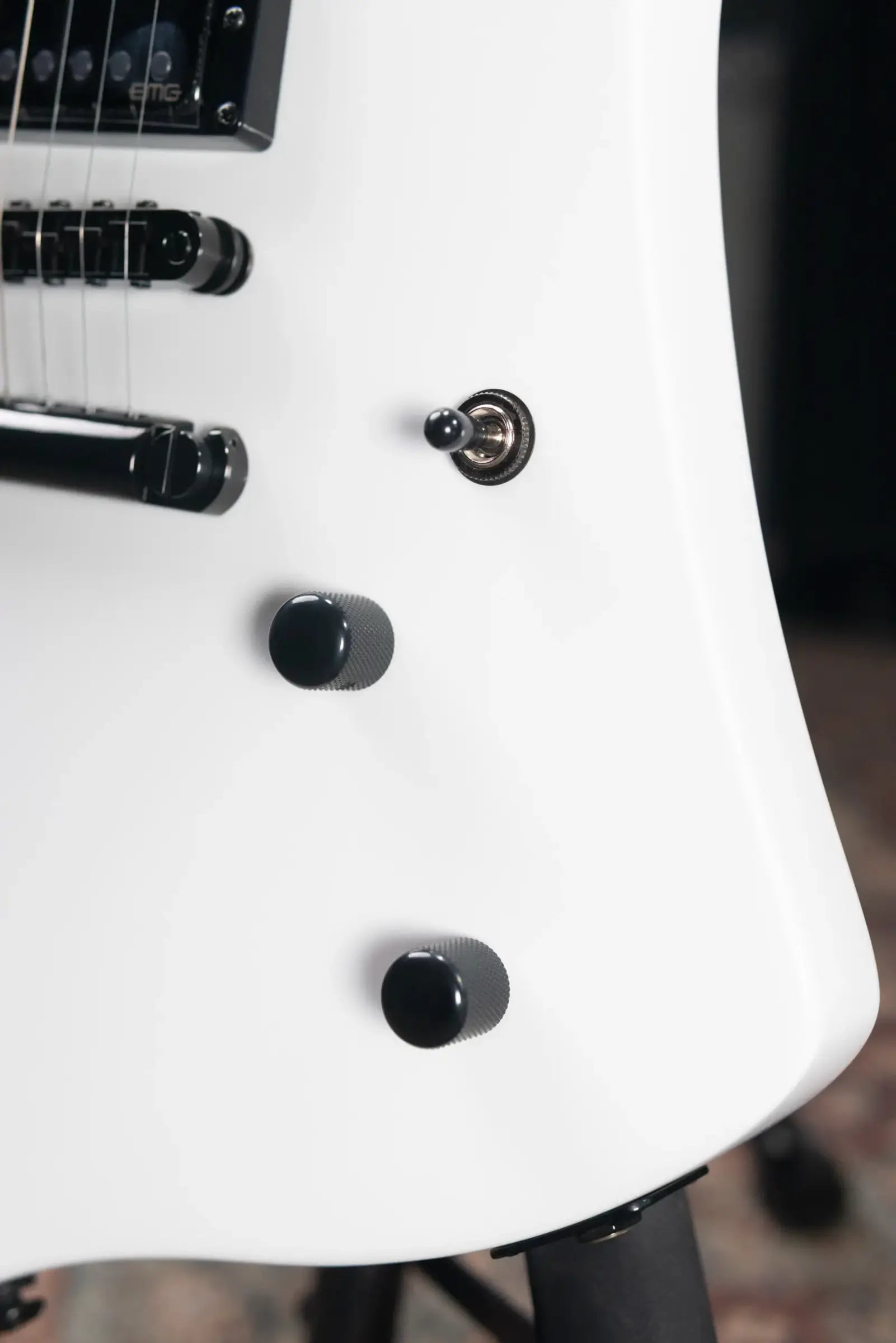 ESP LTD James Hetfield Signature Snakebyte Electric Guitar - Snow White with Hardshell Case