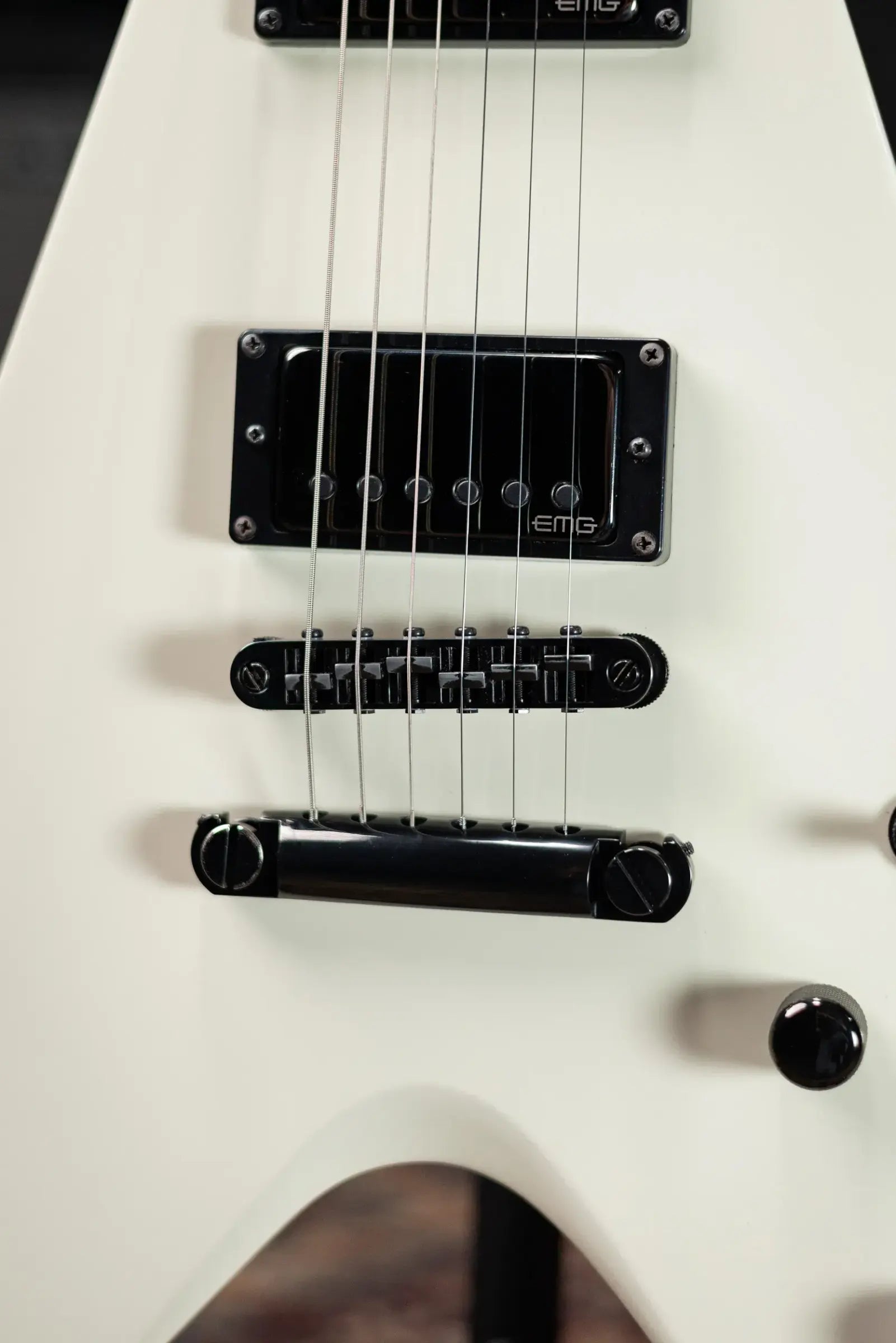 ESP LTD James Hetfield Signature Vulture Electric Guitar - Olympic White with Hardshell Case - Used