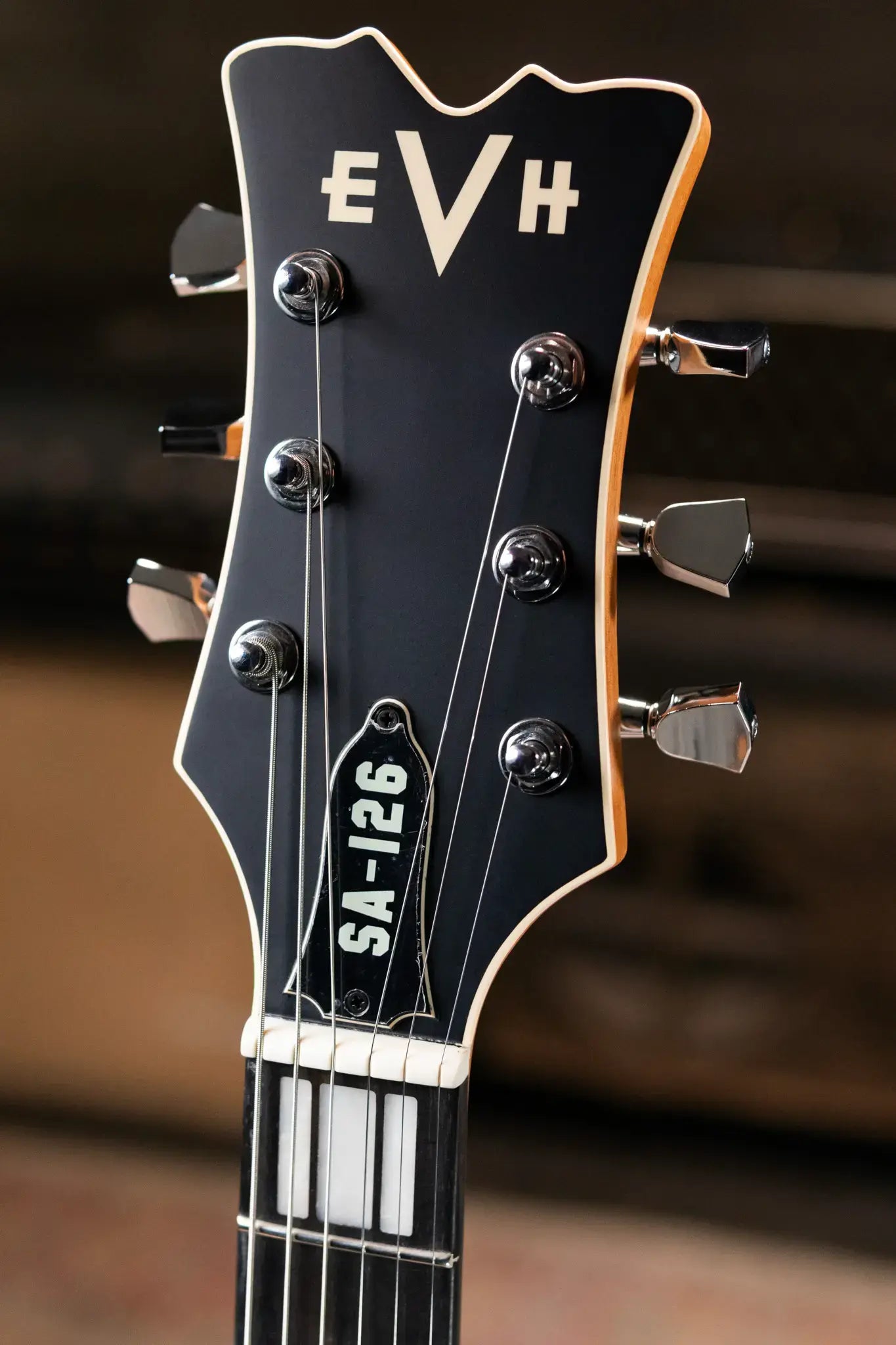 EVH Limited Edition SA-126 Special, Ebony Fingerboard Electric Guitar - Satin Shell Pink with Ivory Case