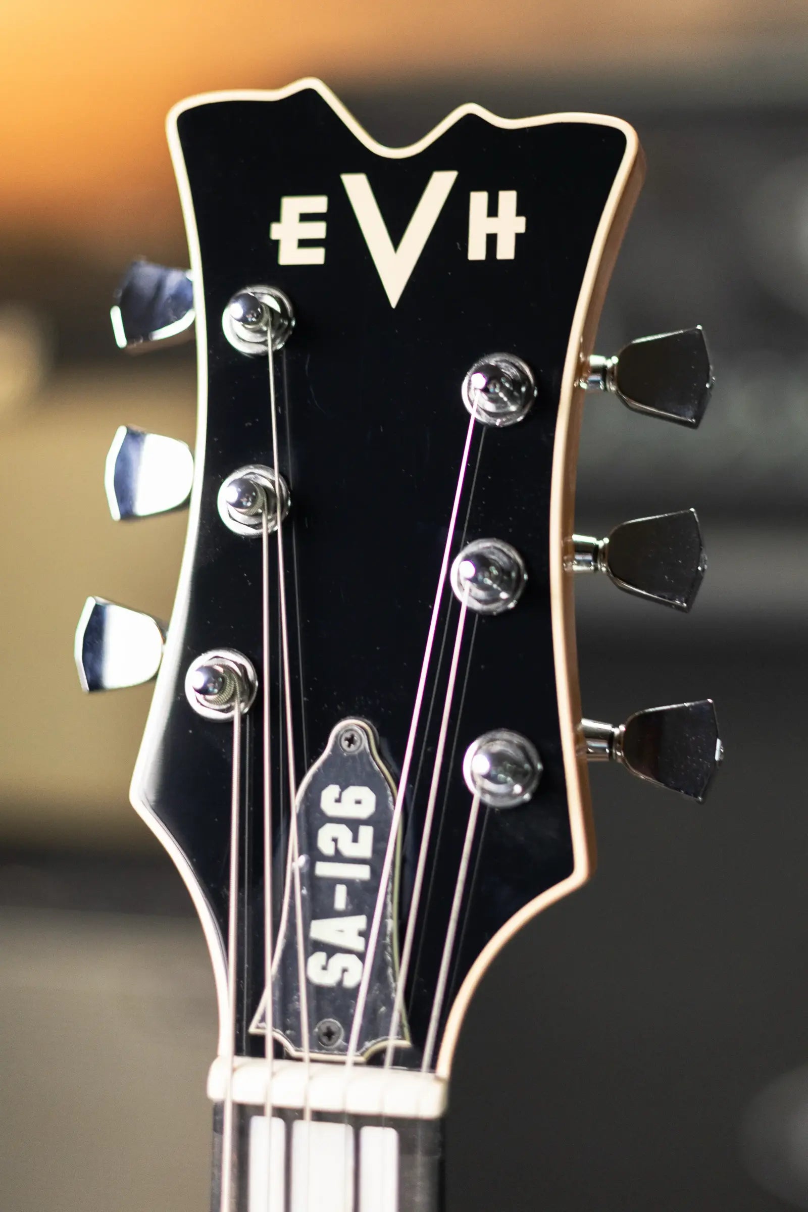 EVH SA-126 Special Quilted Maple Semi-Hollow Electric Guitar - Transparent Purple with Hardshell Case