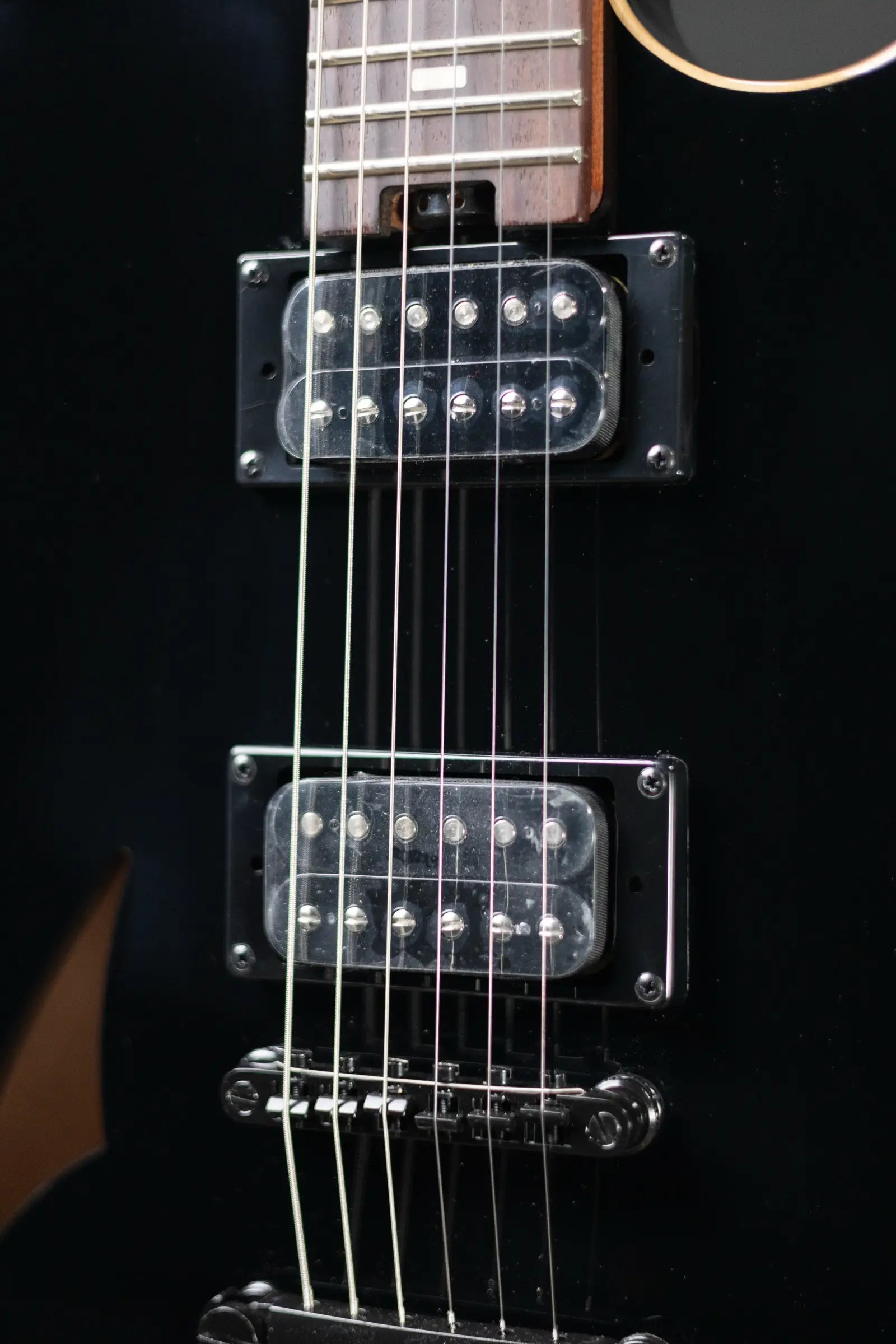 EVH SA-126 Standard Semi-Hollow Electric Guitar - Piano Black