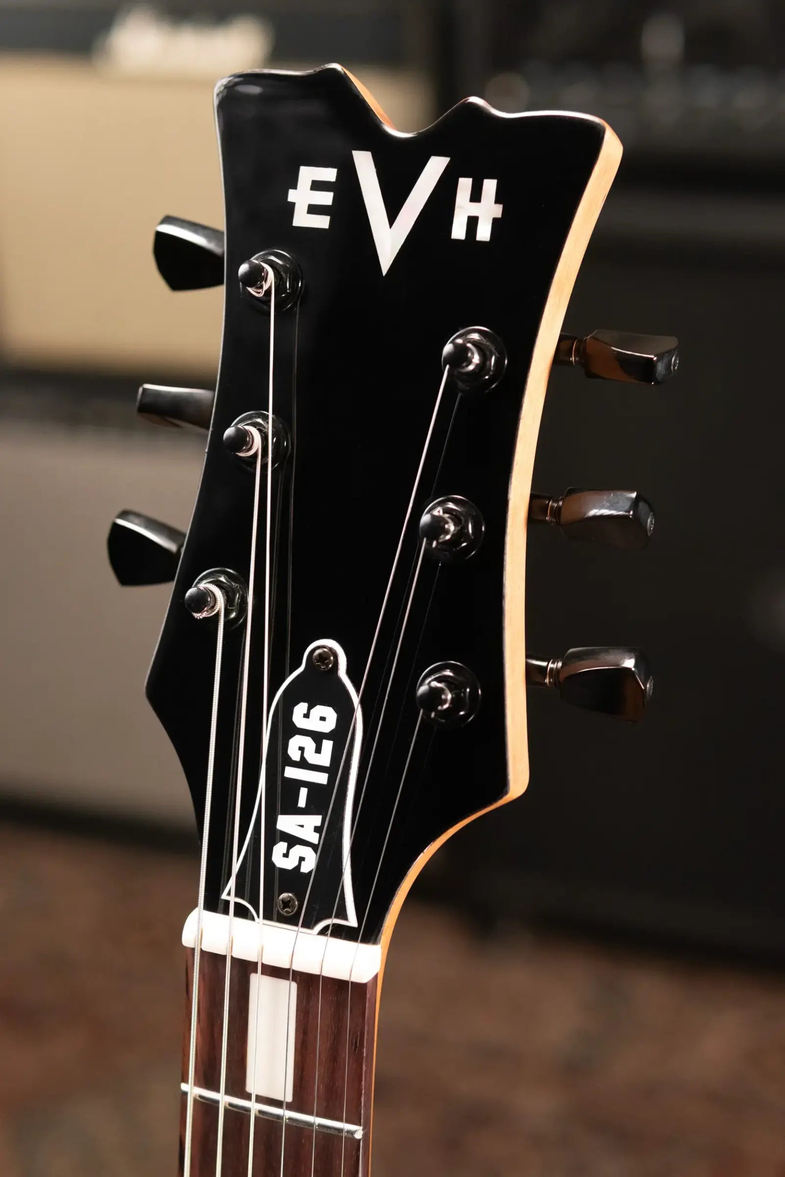 EVH SA-126 Standard Semi-Hollow Electric Guitar - Piano Black