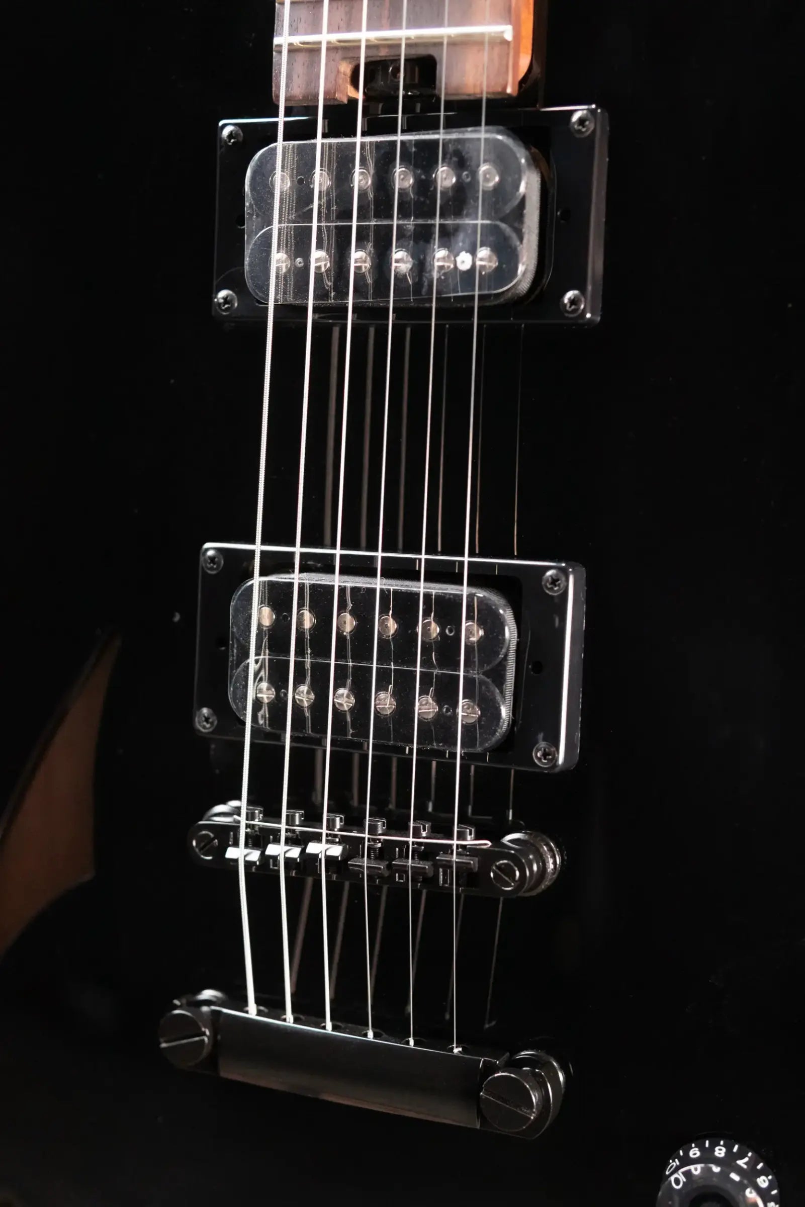 EVH SA-126 Standard Semi-Hollow Electric Guitar - Piano Black