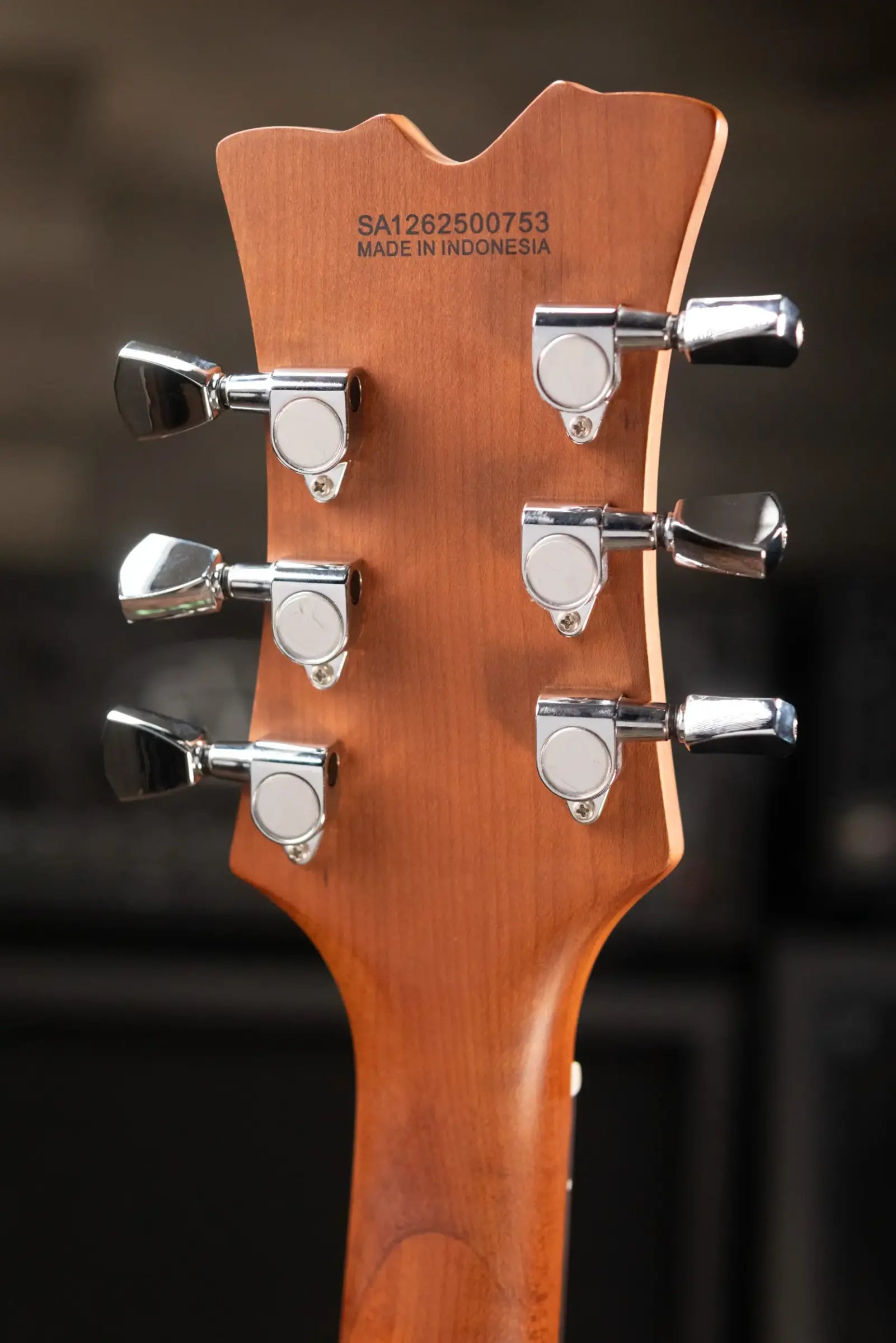 EVH SA-126 Standard Semi-Hollowbody Electric Guitar - Pelham Green