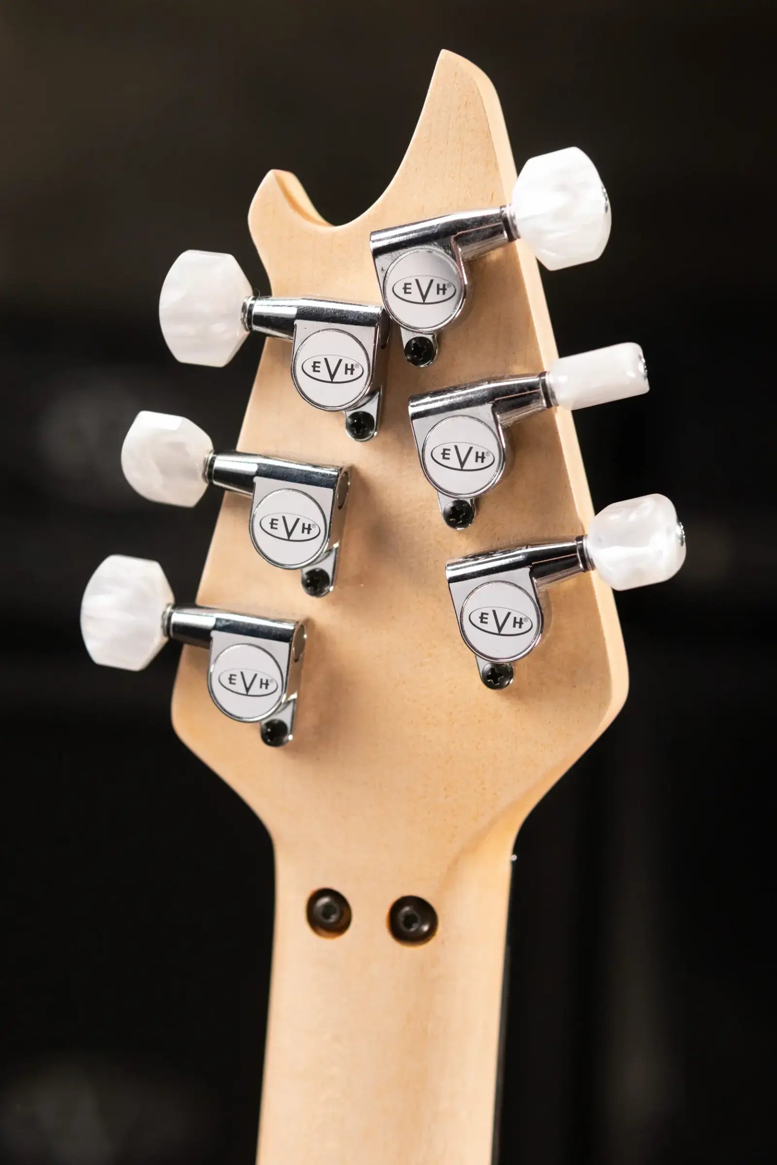 EVH Custom Shop USA Wolfgang Electric Guitar - 5A Flamed Maple 3-Tone Sunburst with Hardshell Case