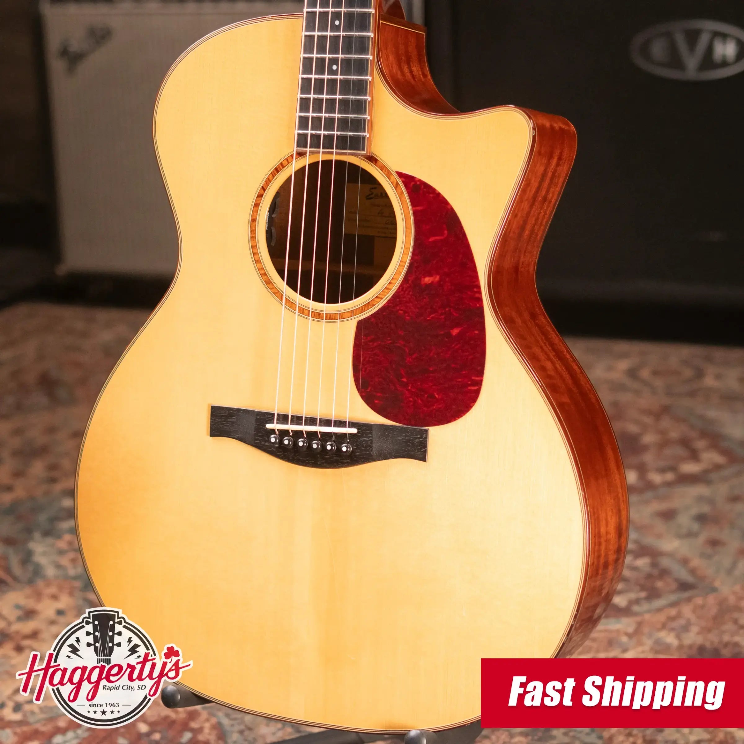 Eastman AC522ce Mahogany/Spruce Acoustic-Electric Guitar with Hardshell Case - Used