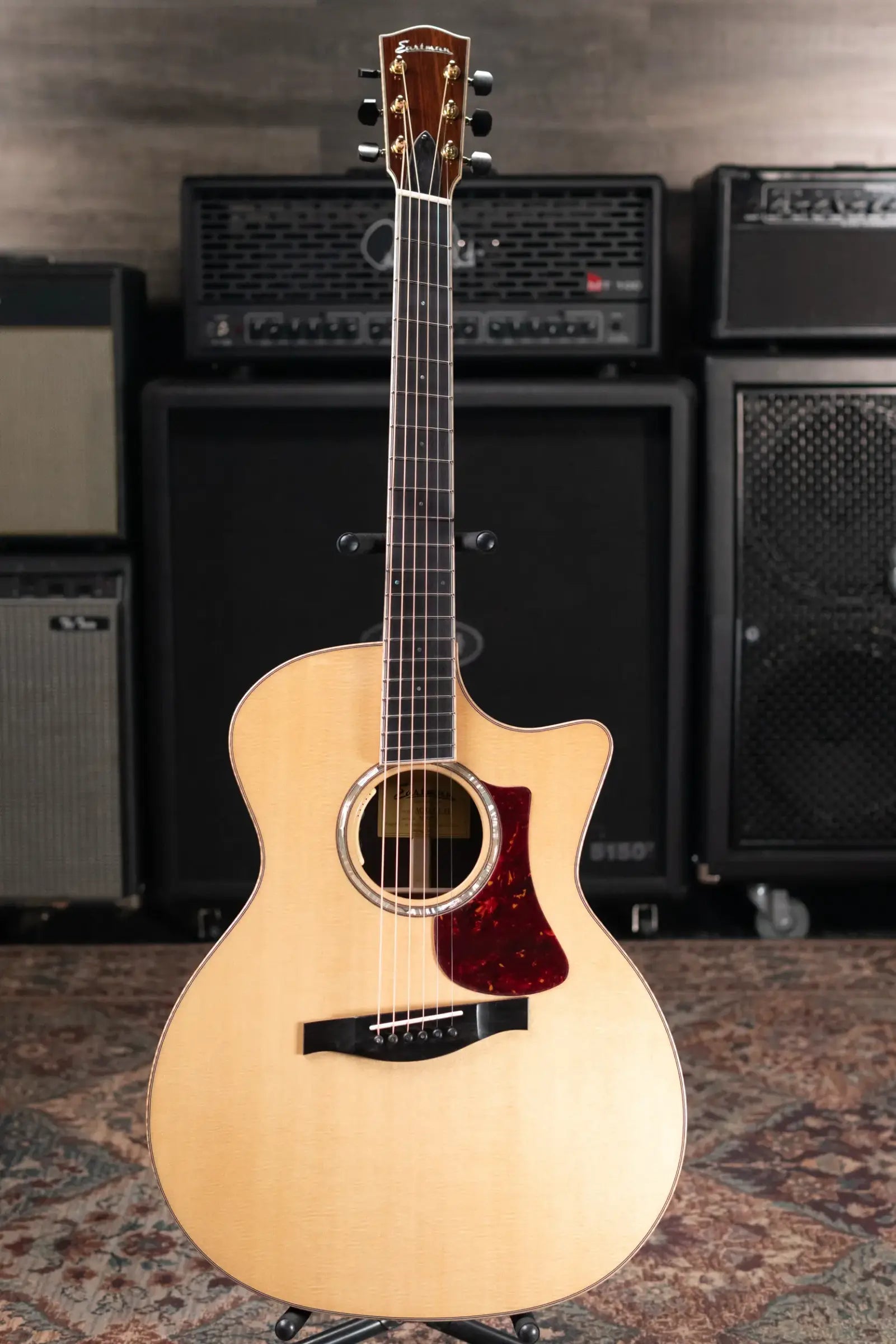 Eastman AC822CE-FF Fan Fret Grand Auditorium Acoustic/Electric Guitar with Hardshell Case