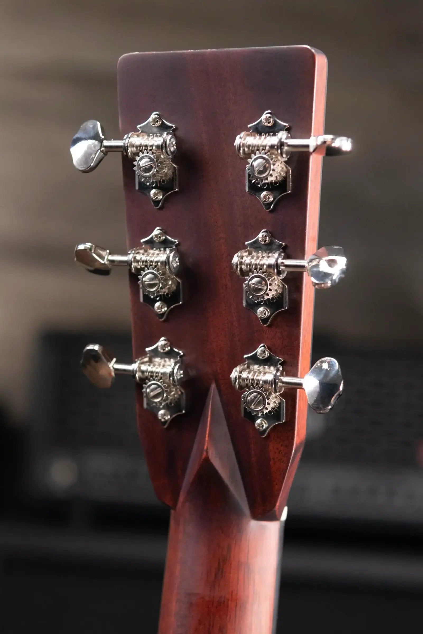 Eastman E10D-TC Dreadnought Acoustic Guitar with Hardshell Case