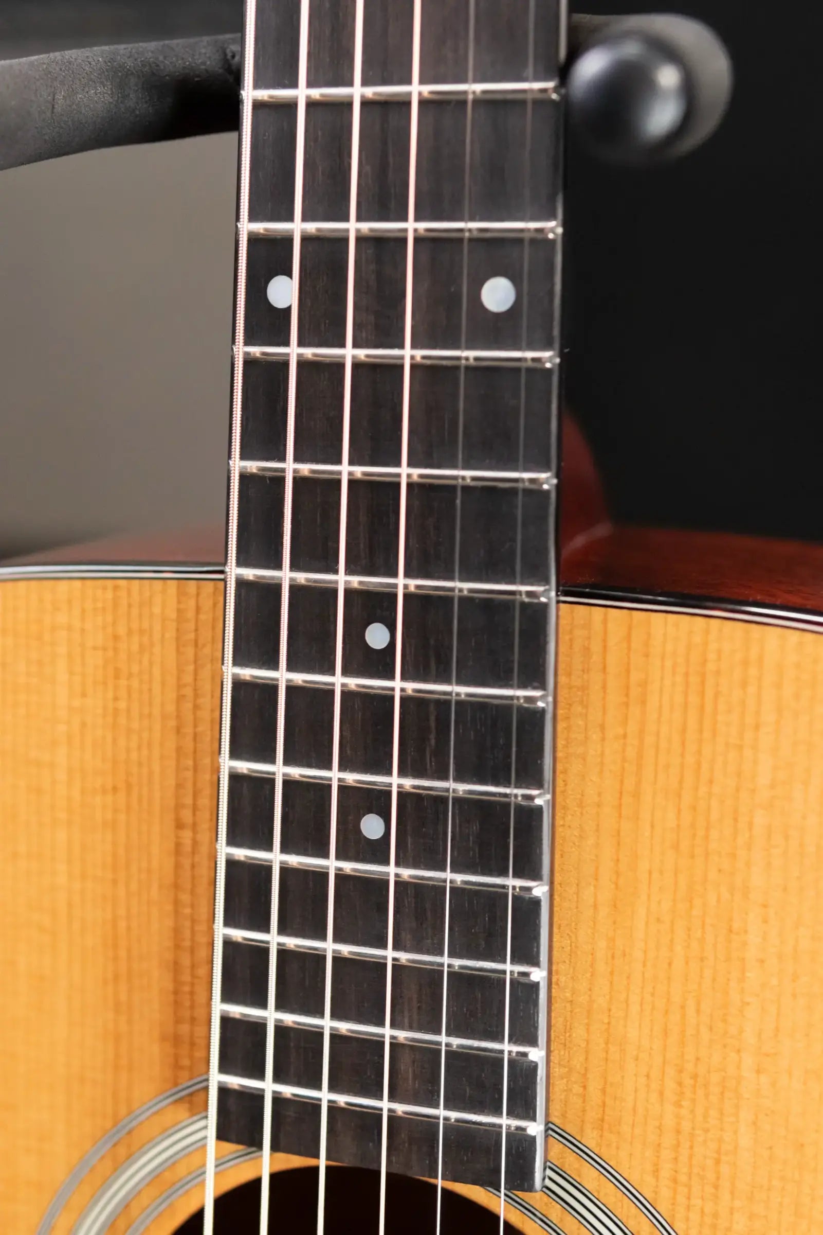 Eastman E10D-TC Dreadnought Acoustic Guitar with Hardshell Case