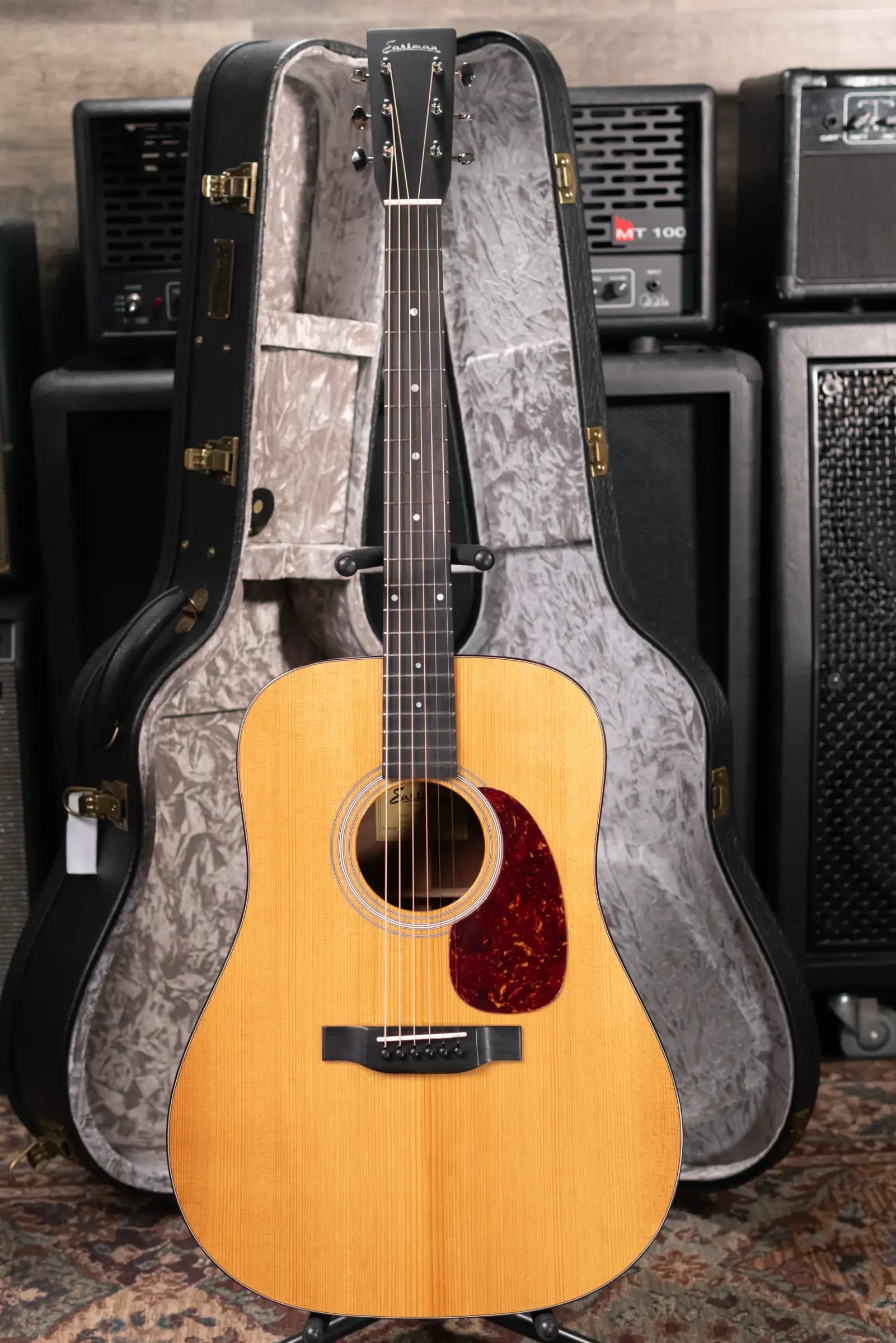 Eastman E10D-TC Dreadnought Acoustic Guitar with Hardshell Case