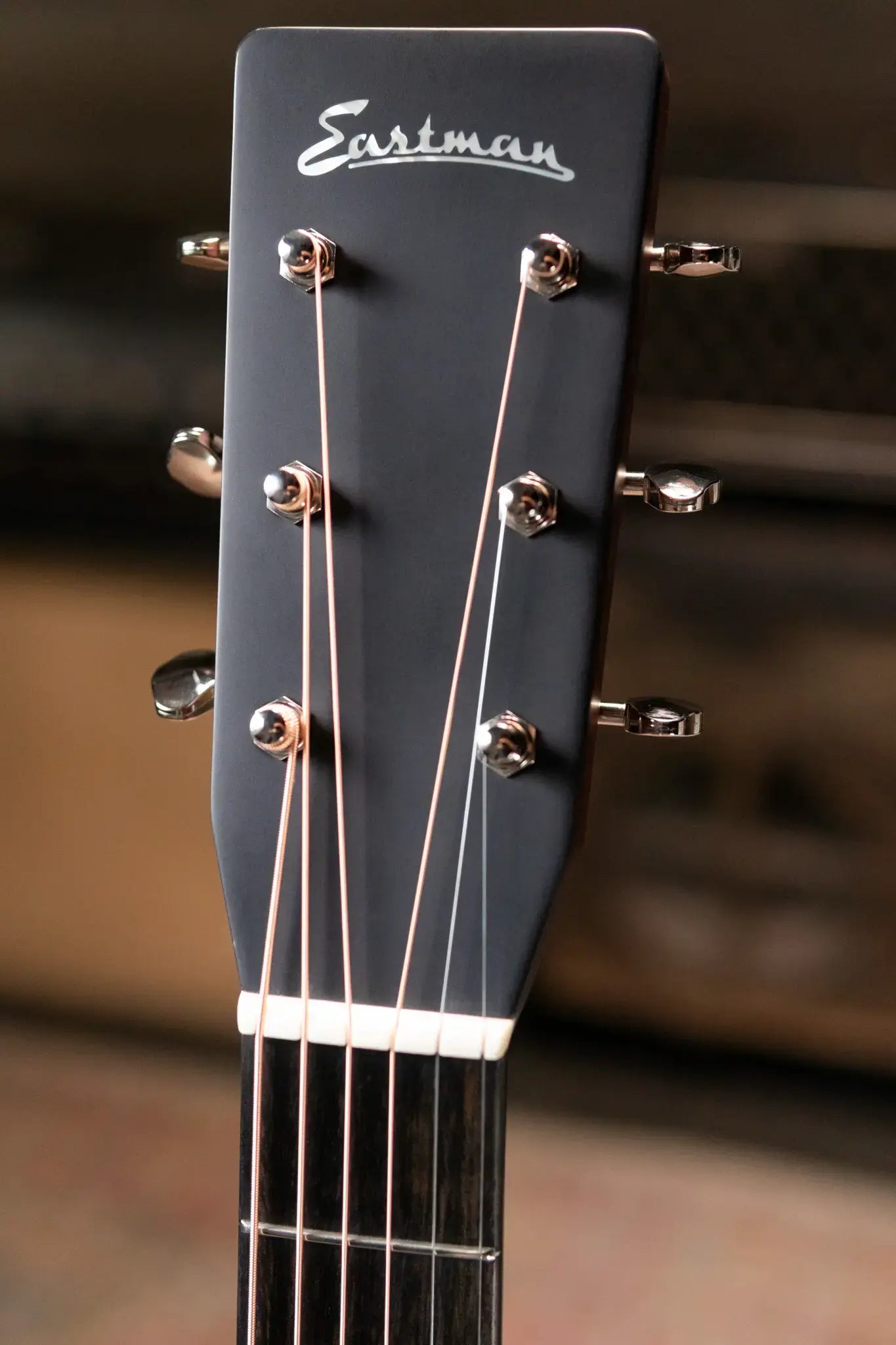 Eastman E10OM-TC Acoustic Guitar with Hardshell Case - Floor Model