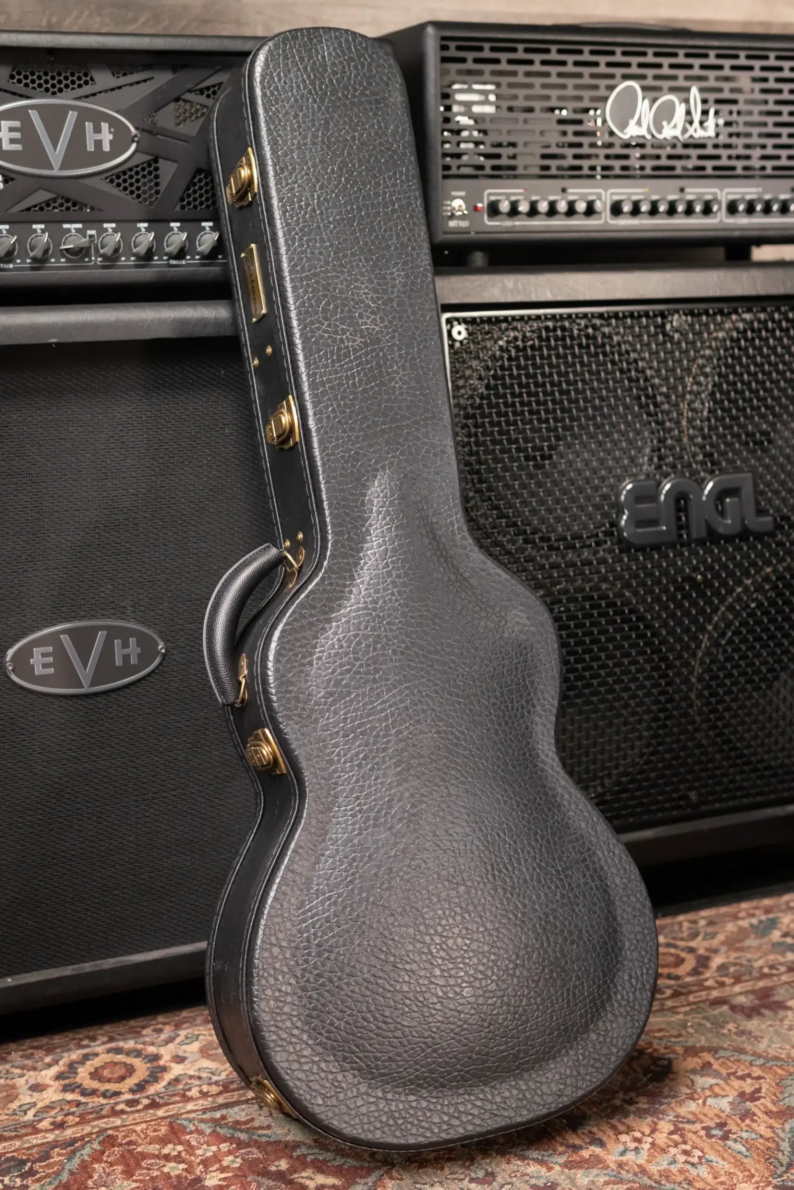 Eastman E10OOSS/V Acoustic Guitar - Antique Varnish