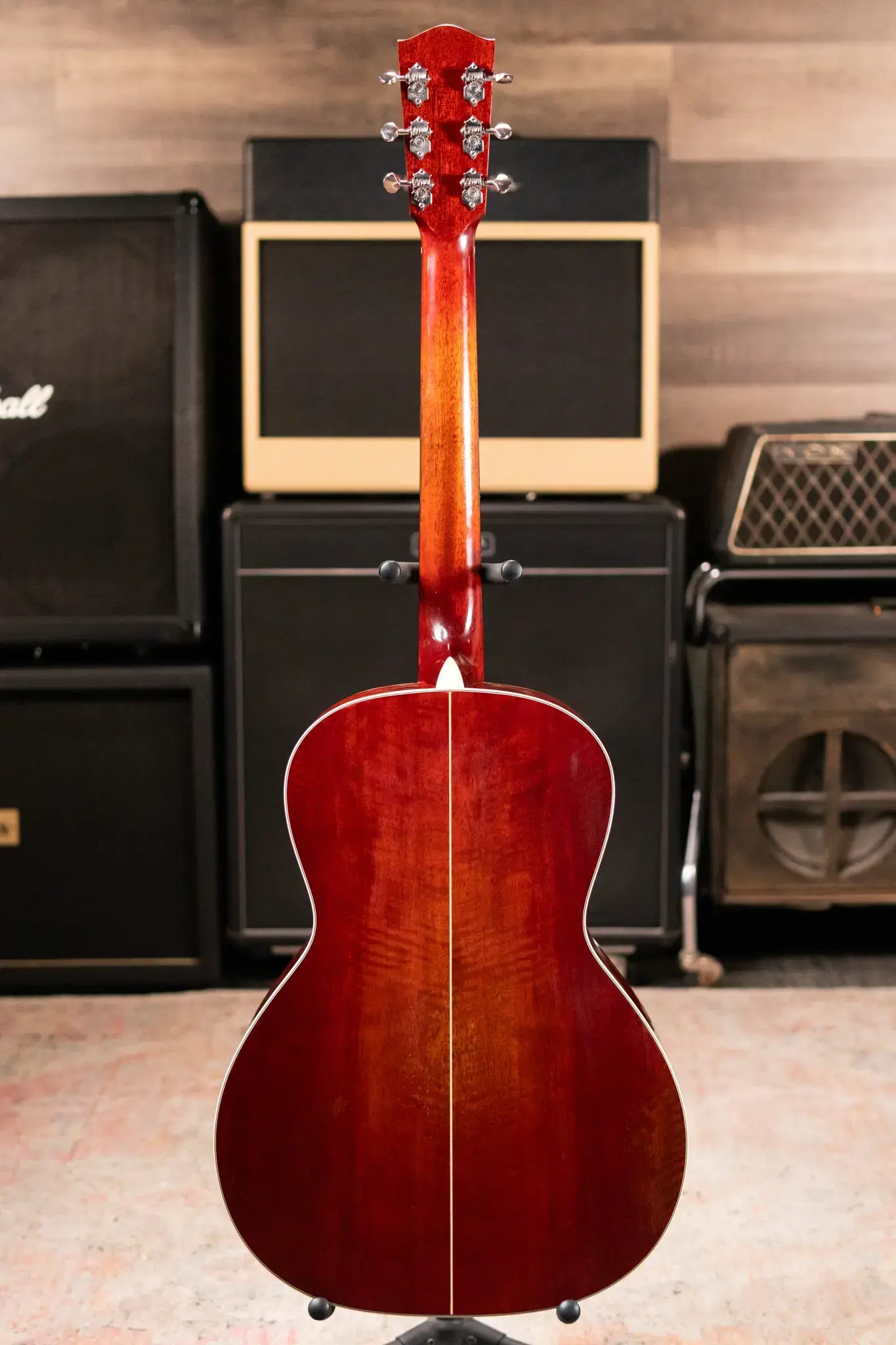 Eastman E10OOSS/V Slope Shoulder Acoustic Guitar - Antique Varnish with Hardshell Case