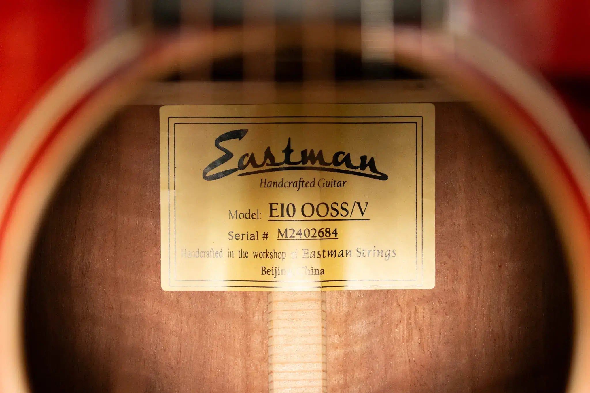 Eastman E10OOSS/V Slope Shoulder Acoustic Guitar - Antique Varnish with Hardshell Case