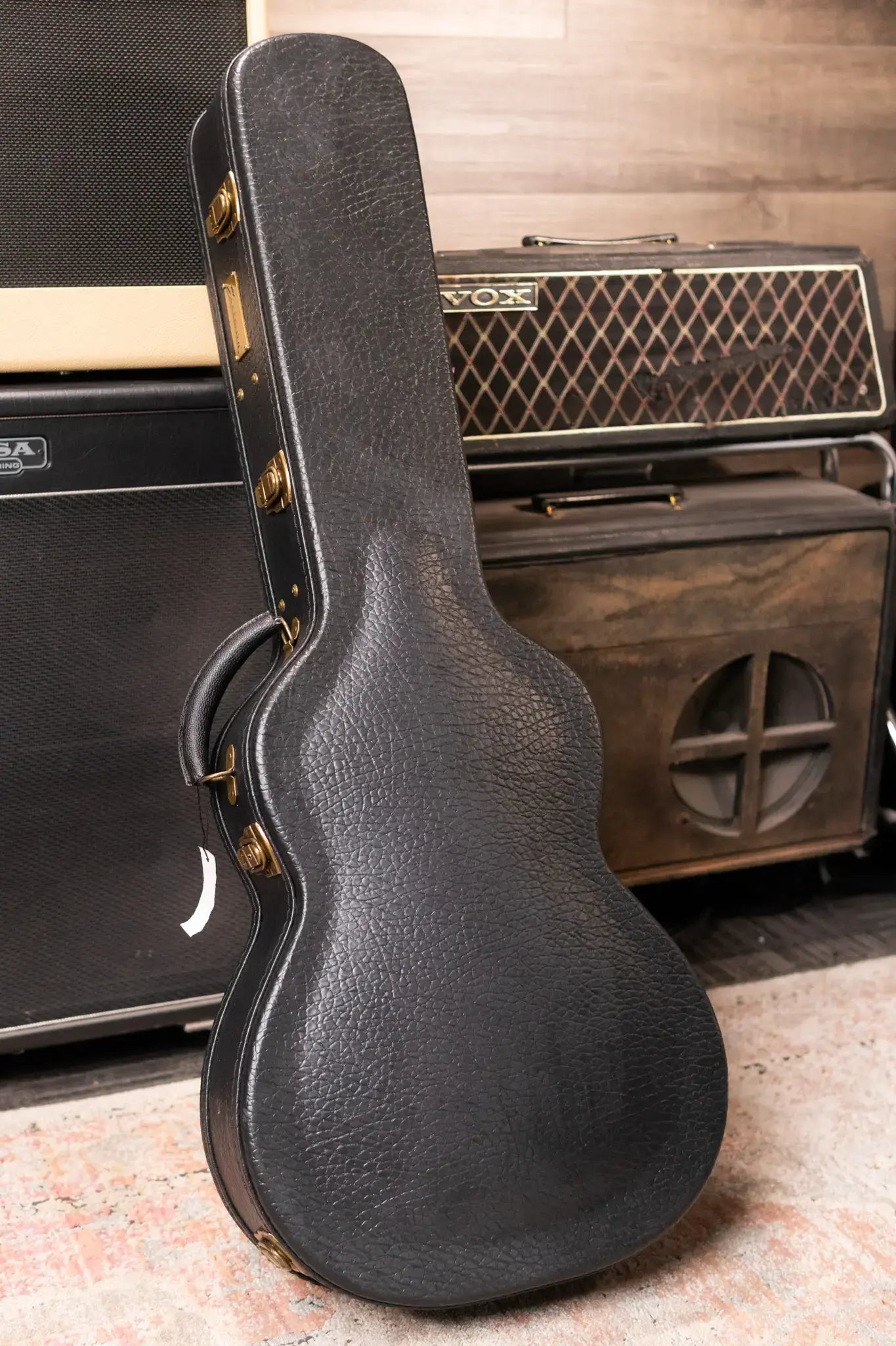 Eastman E10OOSS/V Slope Shoulder Acoustic Guitar - Antique Varnish with Hardshell Case