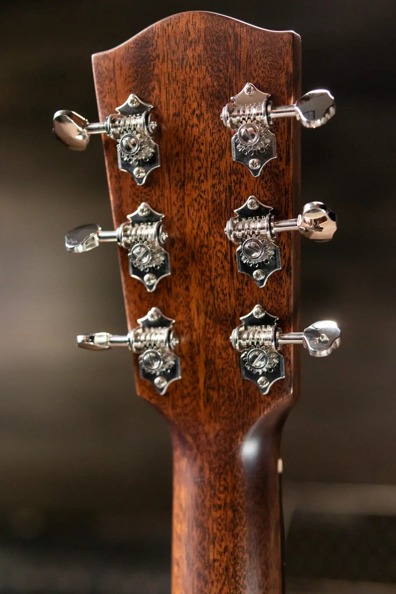 Eastman E20SS-TC Dreadnought Acoustic with Hardshell Case