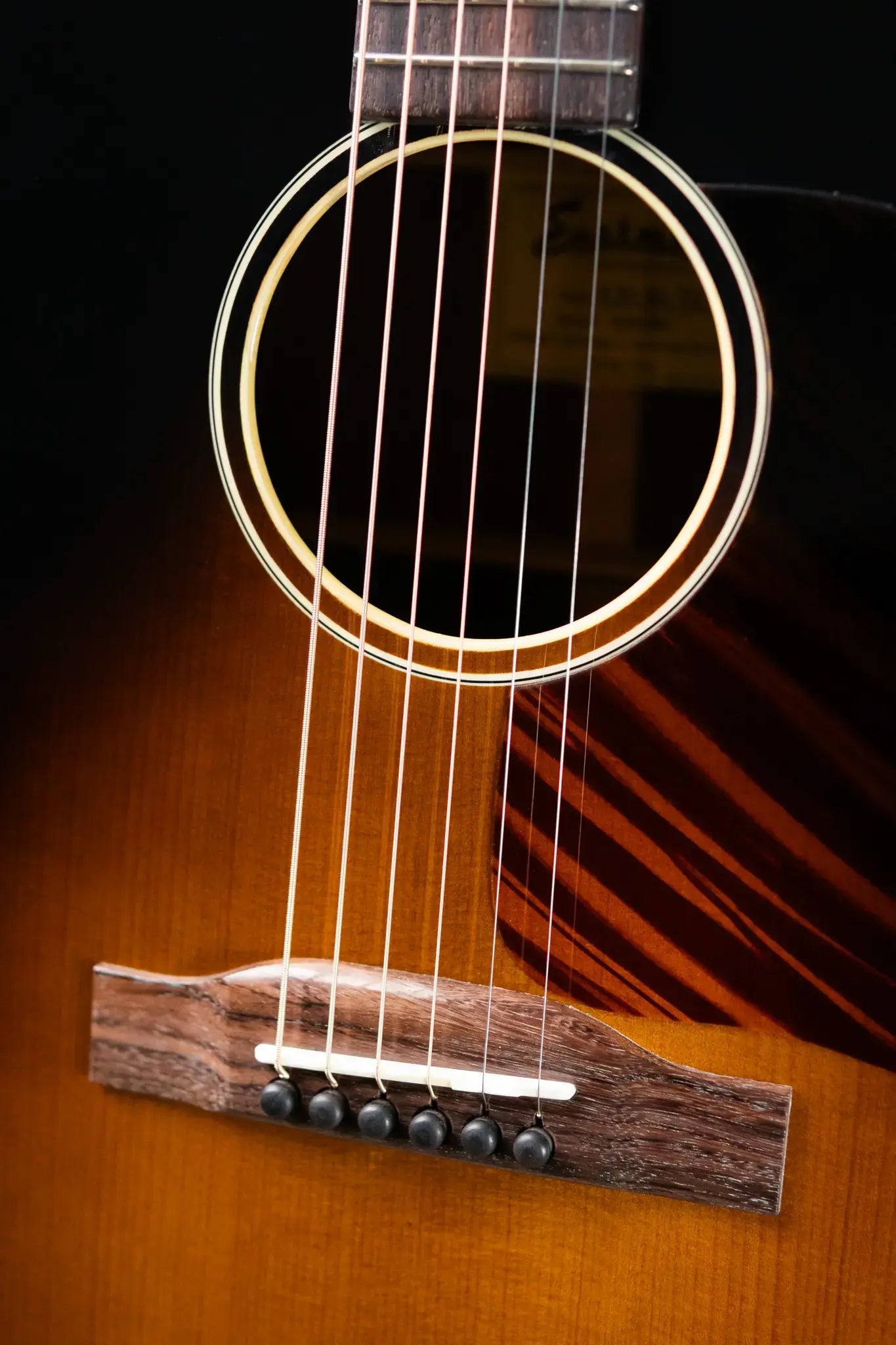 Eastman E20SS-TC Dreadnought Acoustic with Hardshell Case