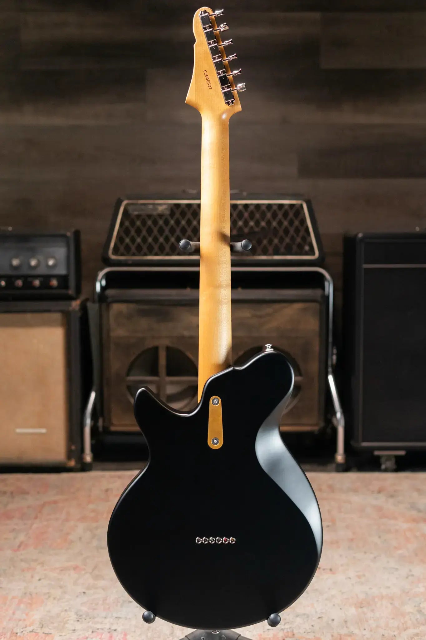 Eastman FullerTone Series SC Electric Guitar - Moss Black with Padded Gig Bag