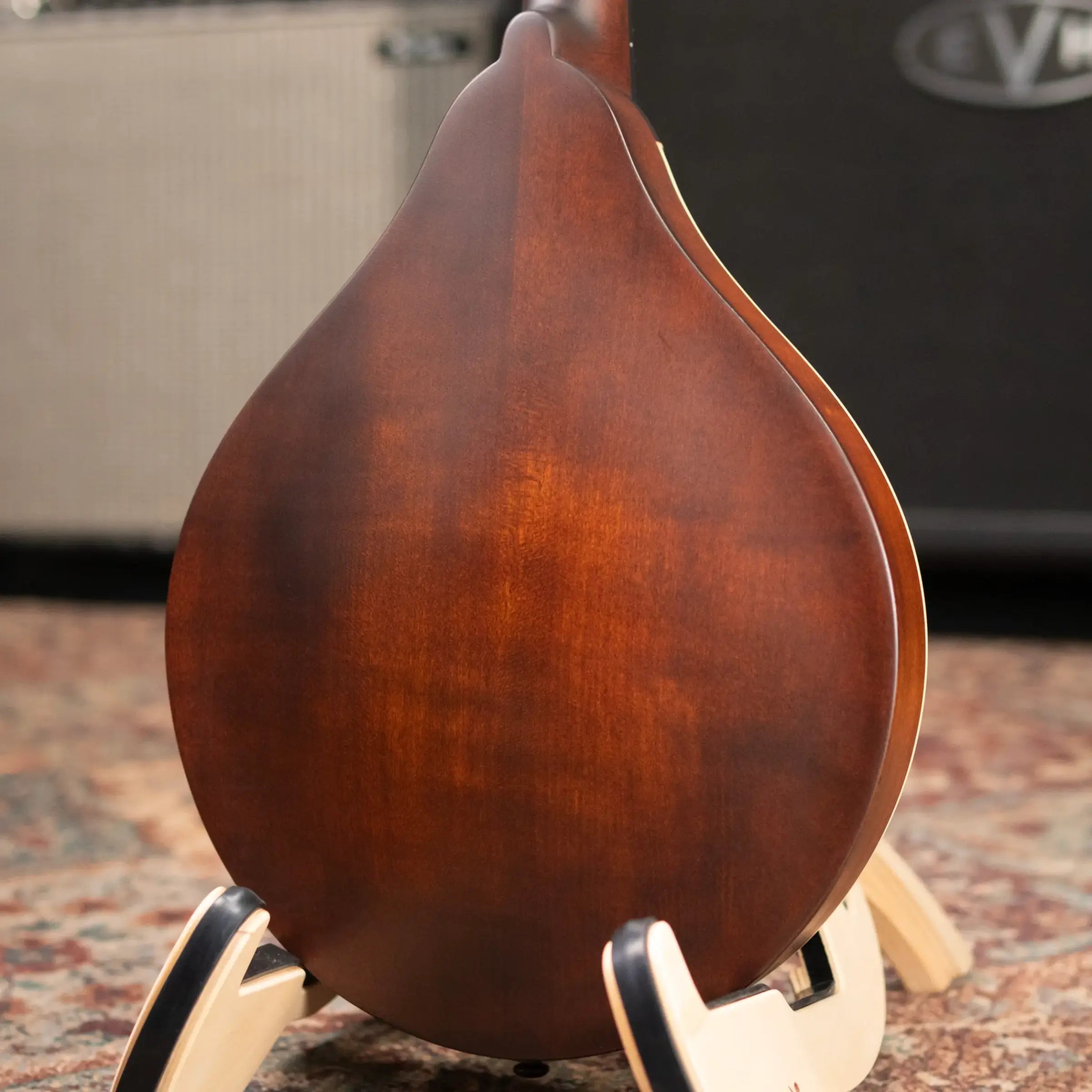 Eastman MD305 A-Style Mandolin, Classic Finish with Soft Case