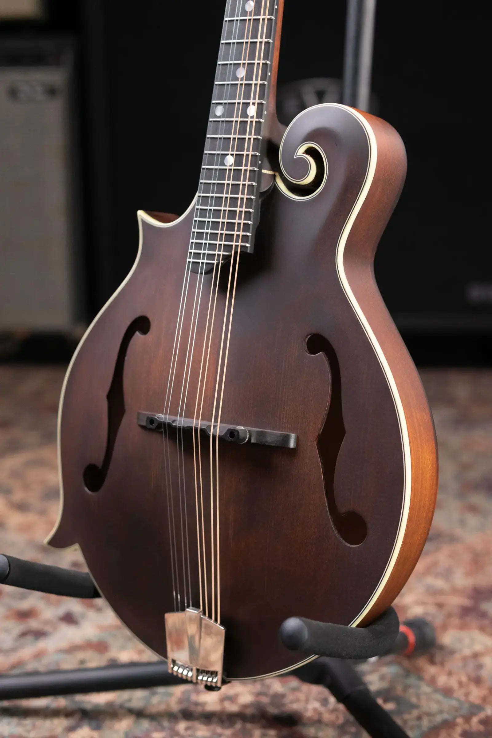 Eastman MD315L Left-Handed F-Style Acoustic Mandolin with Gig Bag
