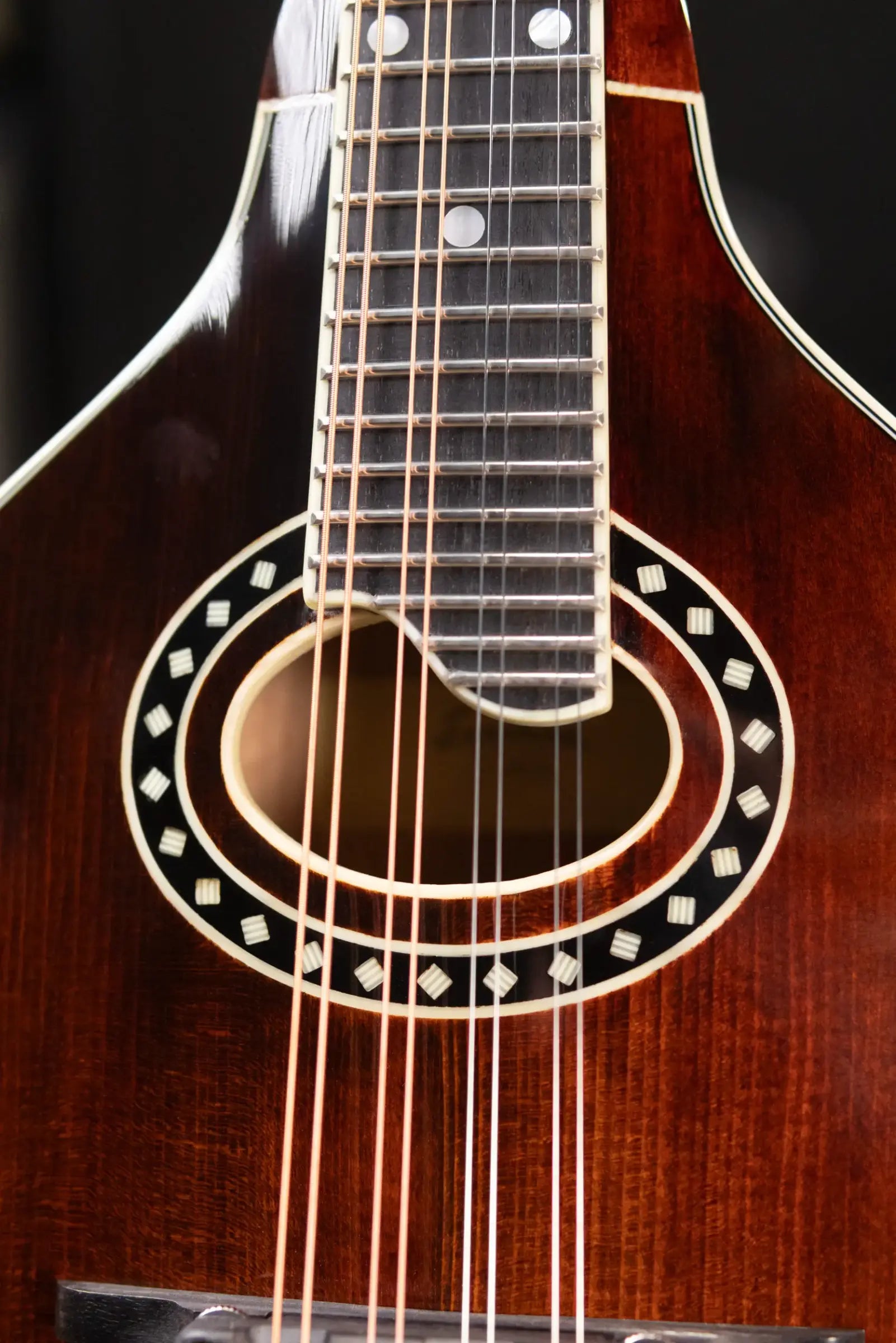 Eastman MD504 A-Style Mandolin with Hardshell Case