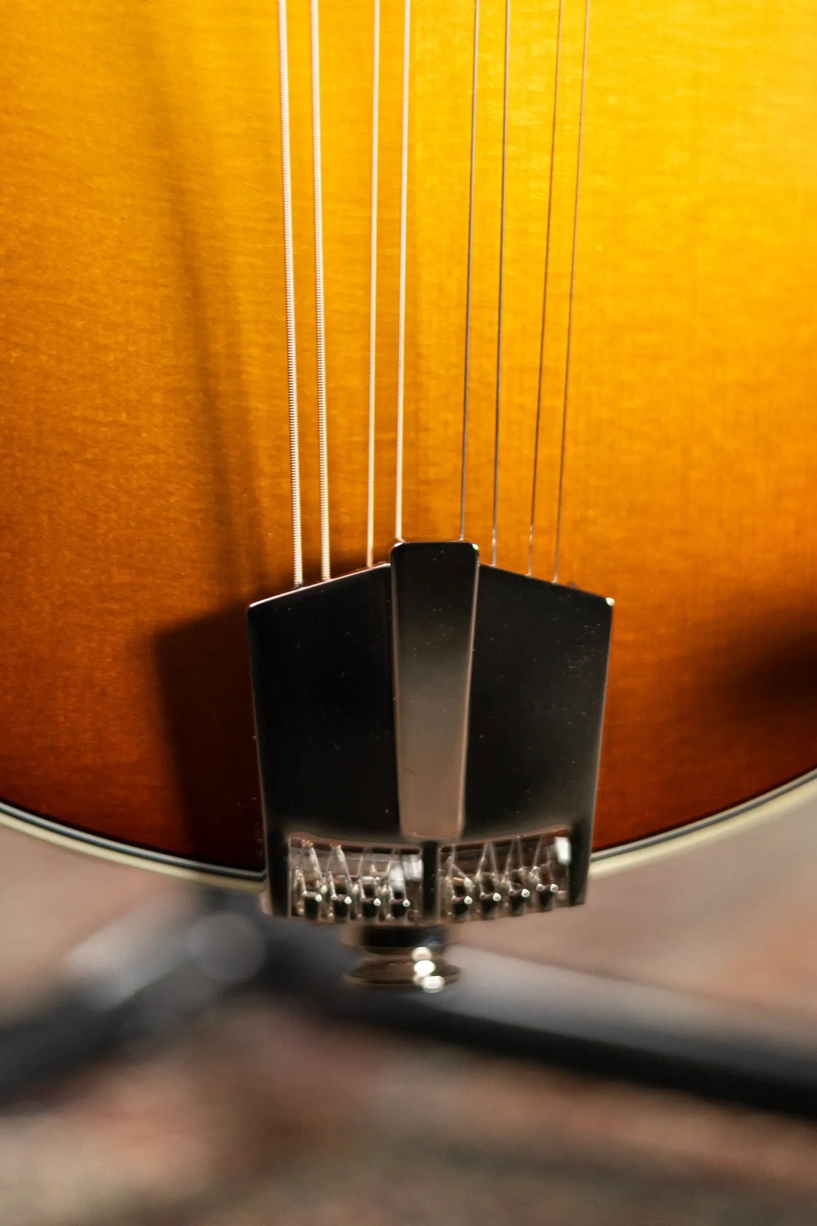 Eastman MD605-GB A-Style Acoustic/Electric Mandolin - Gold Burst with Hardshell Case
