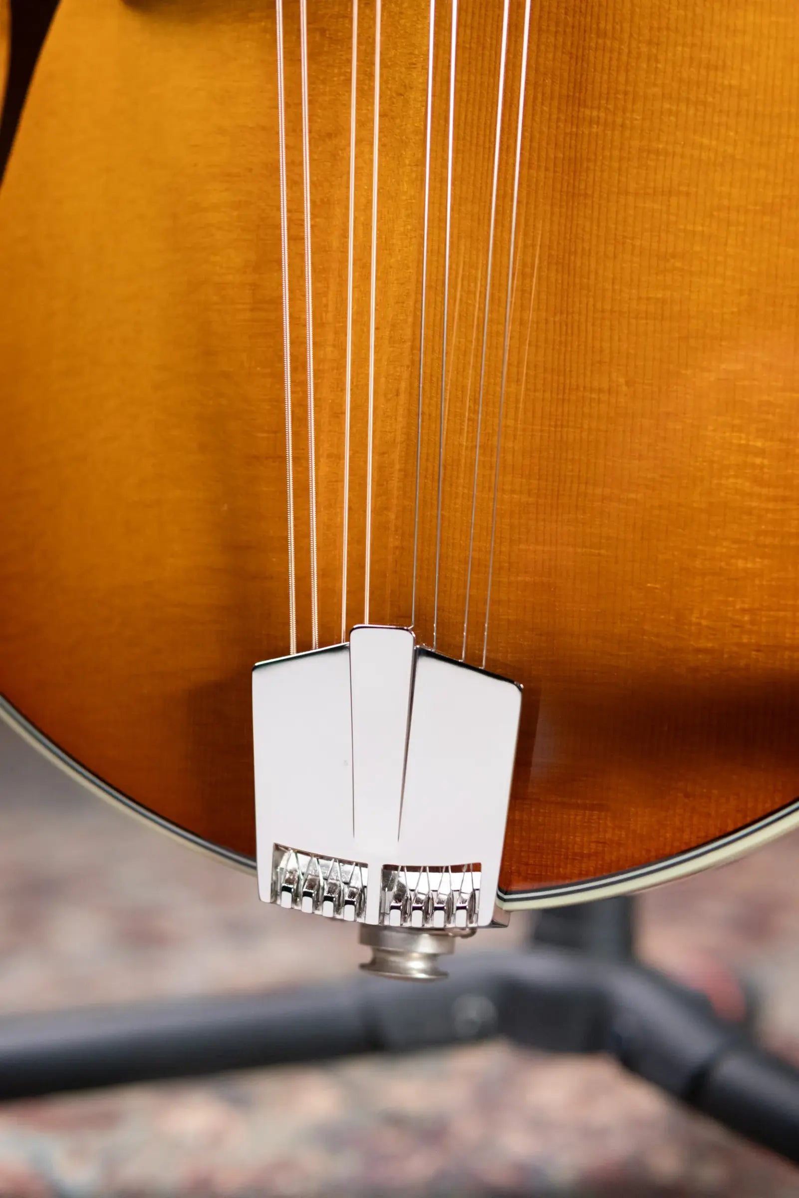 Eastman MD615-GB F-Style Acoustic/Electric Mandolin - Goldburst with Hardshell Case