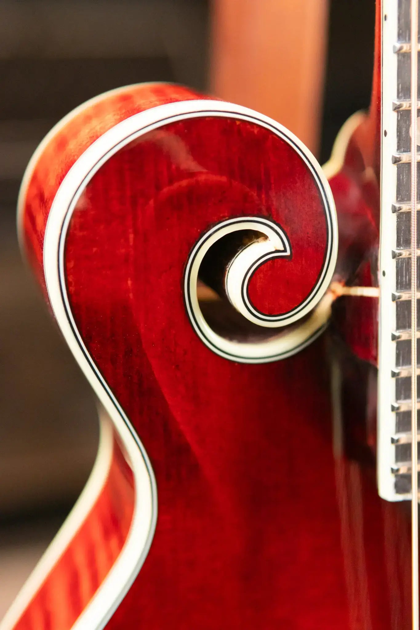 Eastman MD815 F Style Mandolin with Hardshell Case