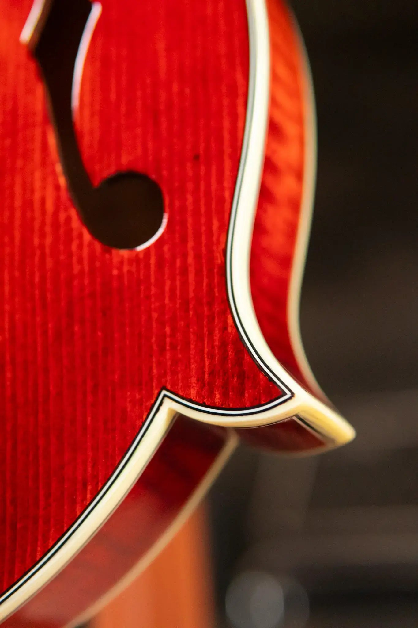 Eastman MD815 F Style Mandolin with Hardshell Case