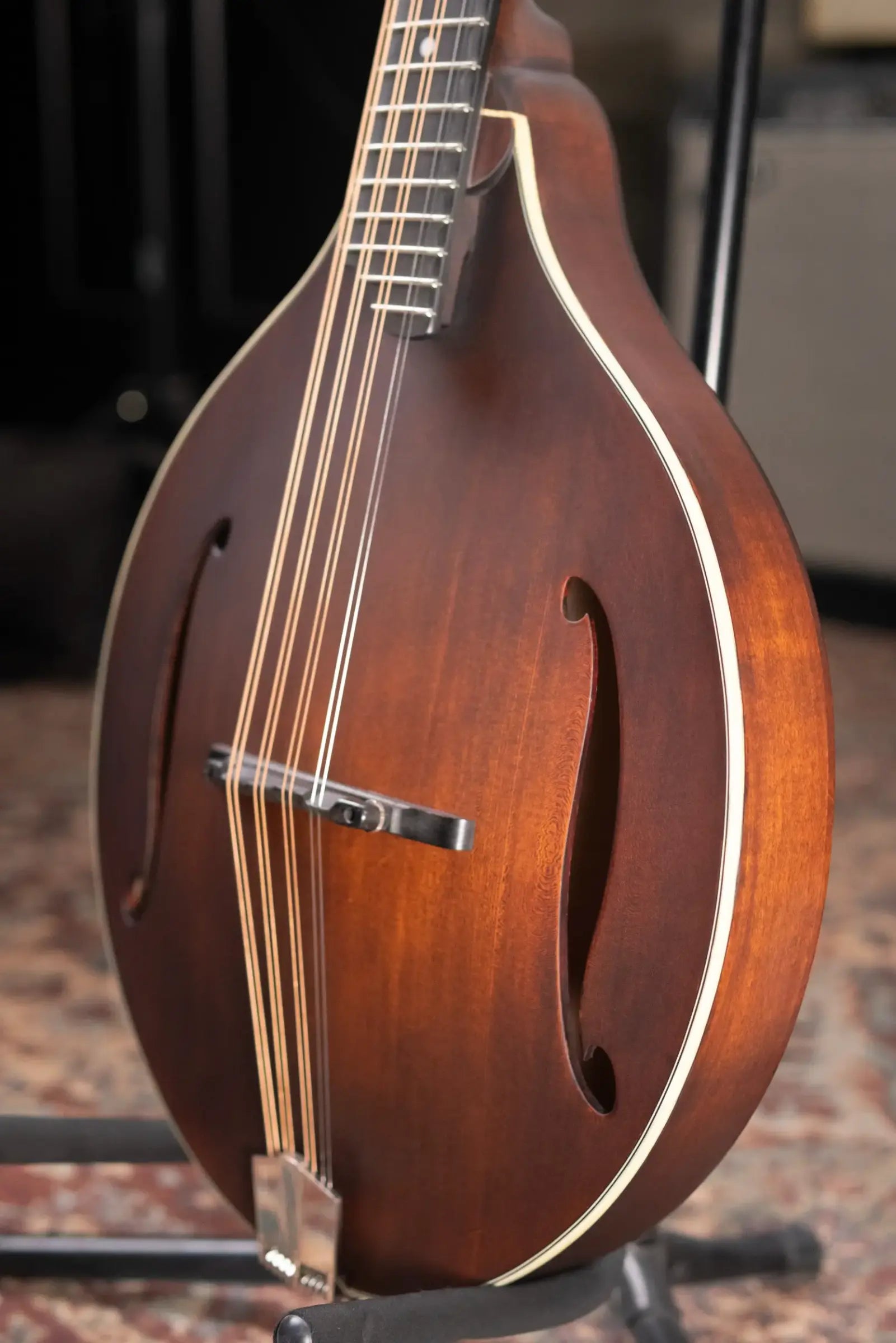 Eastman MDO305 Octave Mandolin A-Style with Soft Case