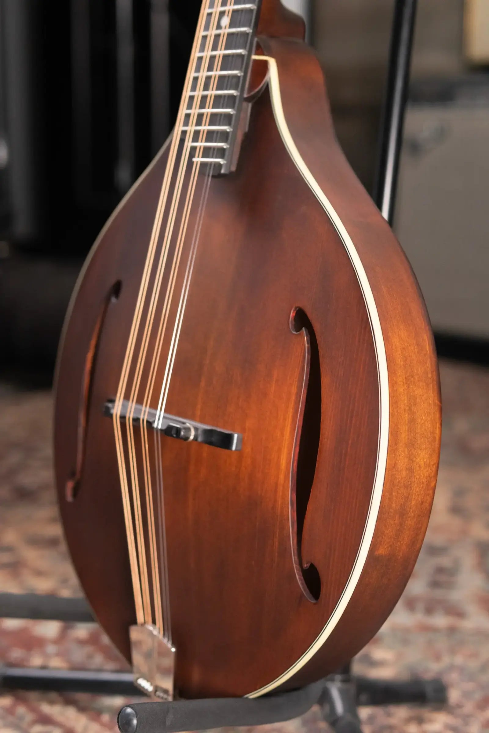 Eastman MDO305 Octave Mandolin A-Style with Soft Case