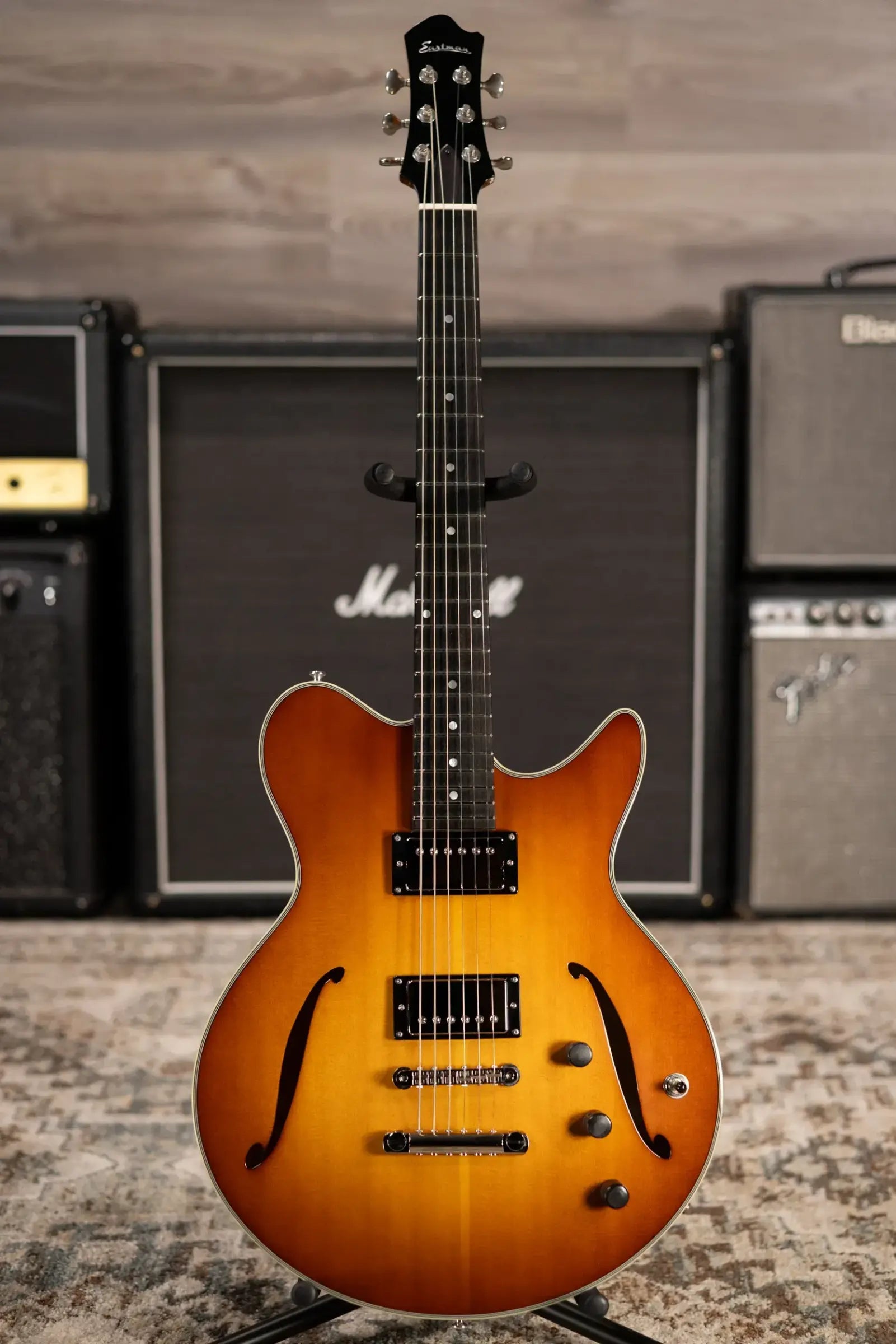 Eastman Romeo Semi-Hollow Electric Guitar - Goldburst with Hardshell Case