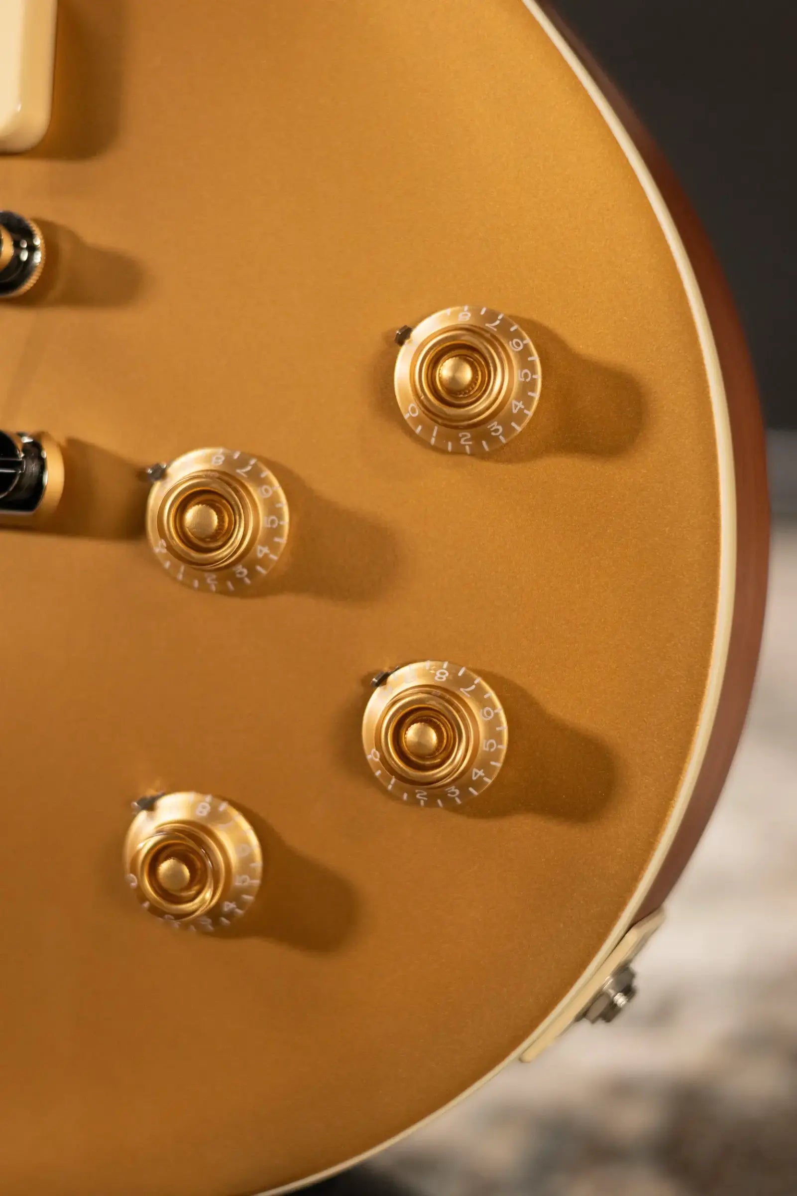 Eastman SB56 Electric Guitar - Vintage Satin Gold with Padded Gig Bag