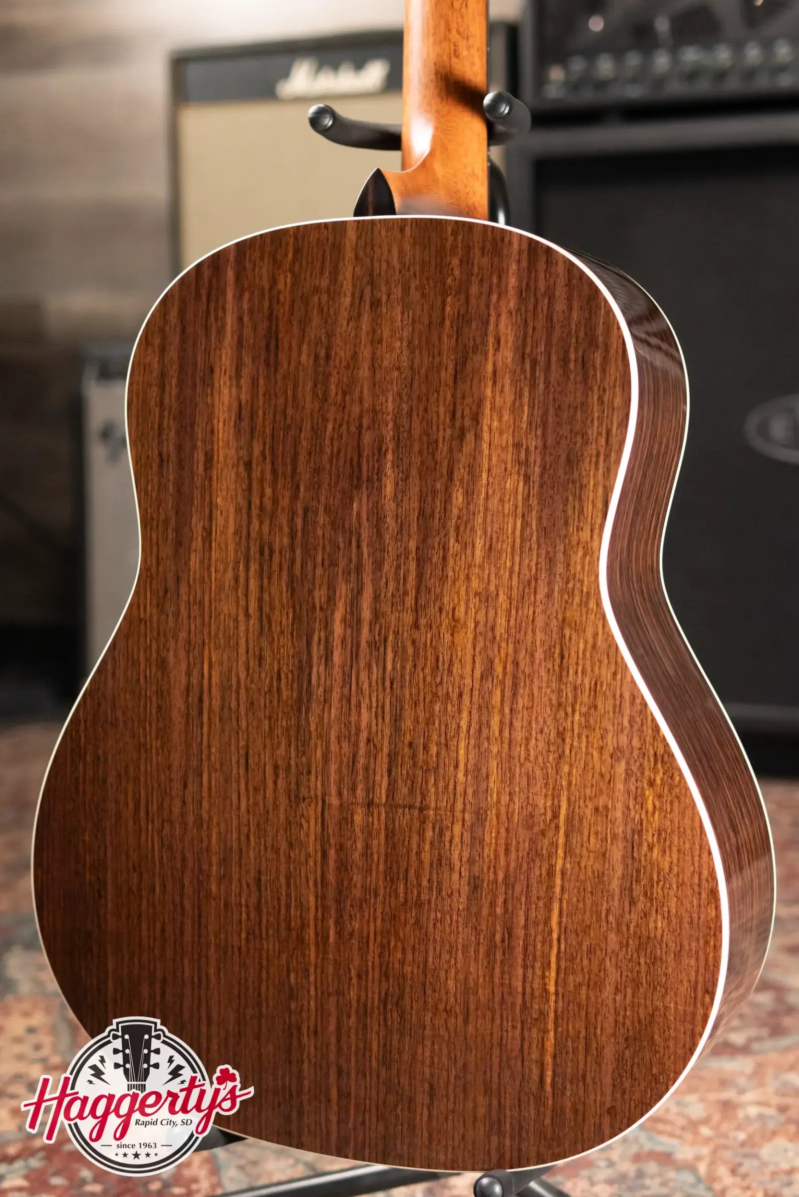 Taylor Gold Label 717e SB Grand Pacific Acoustic/Electric Guitar with Hardshell Case