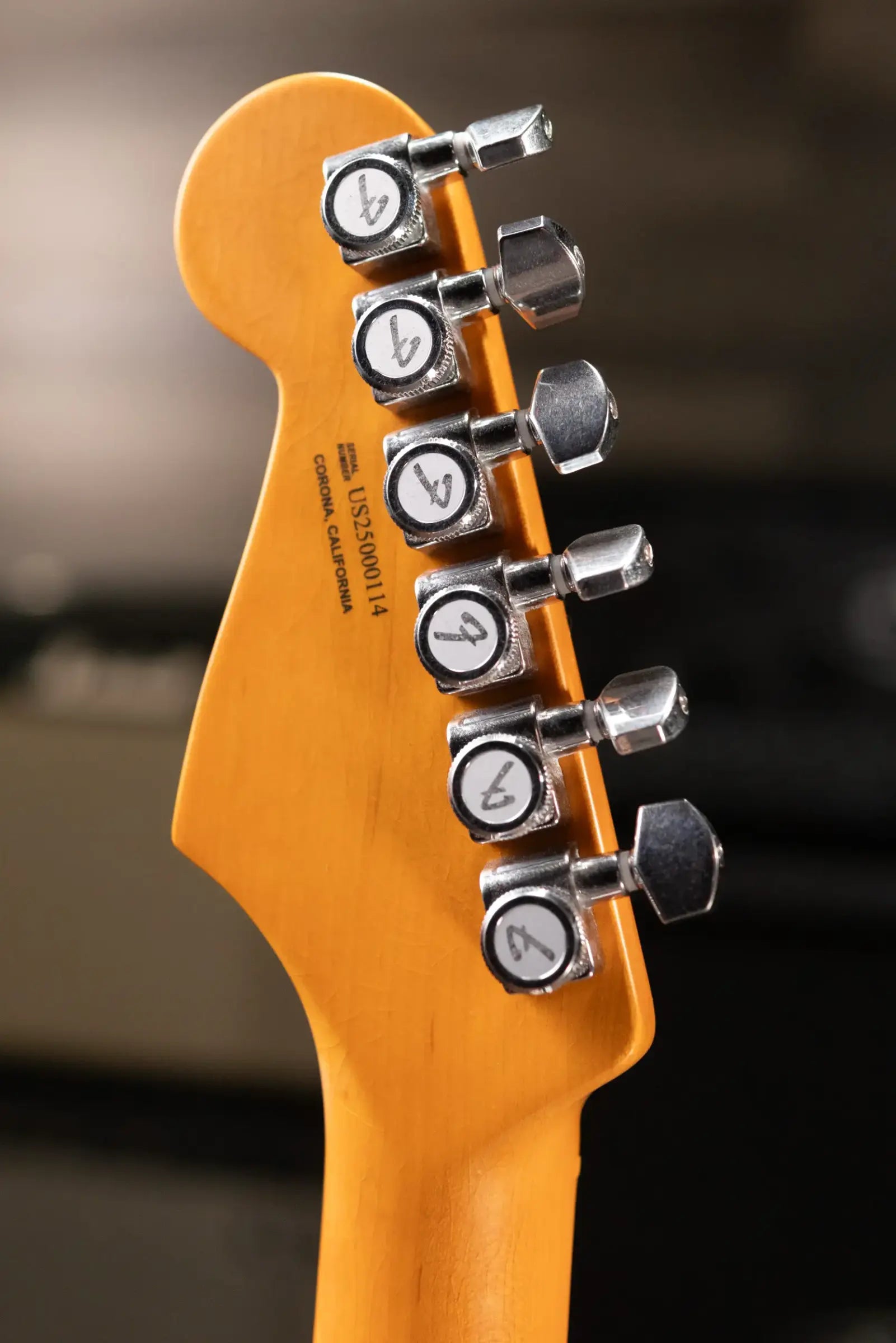 Fender American Ultra Luxe '50s Stratocaster Electric Guitar - White Blonde with Deluxe Hardshell Case